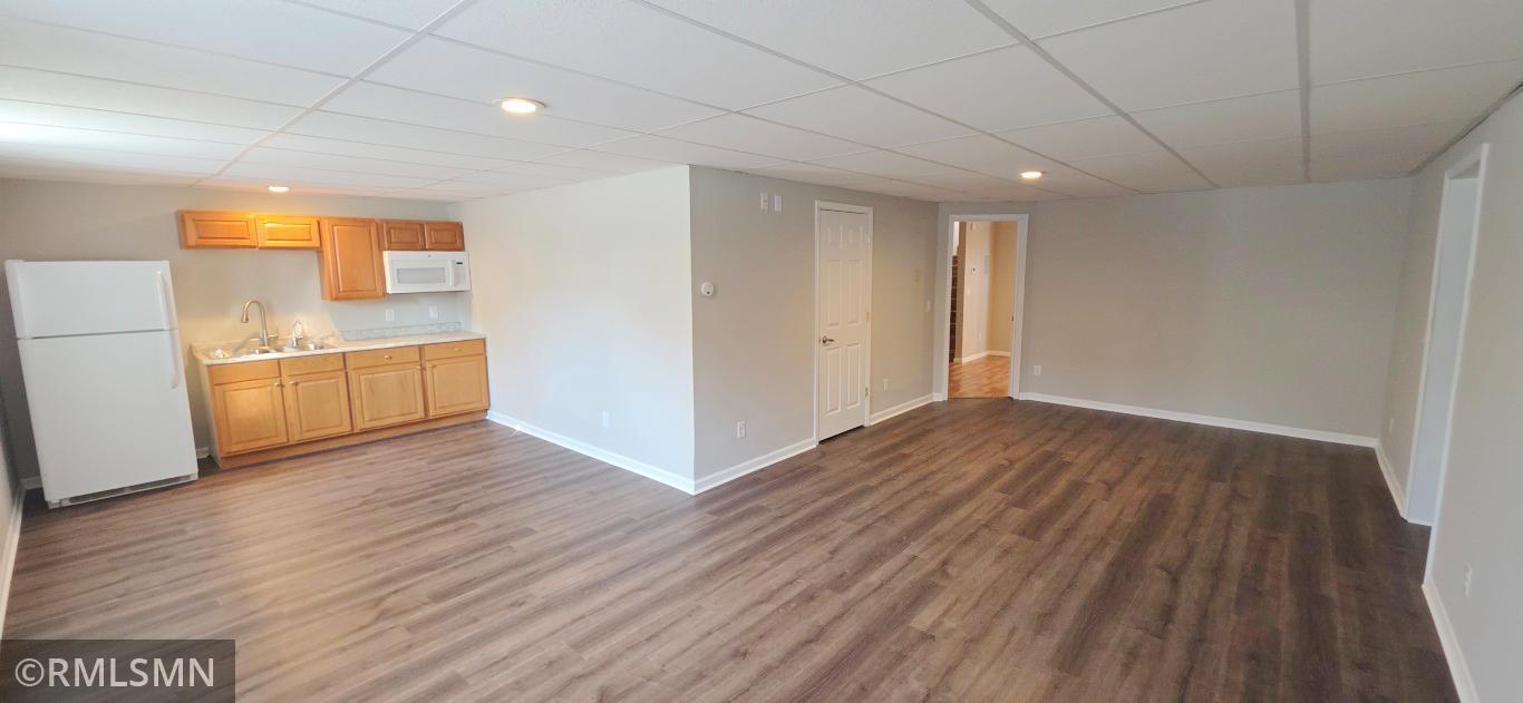 212 1st St S, Royalton, MN 56373