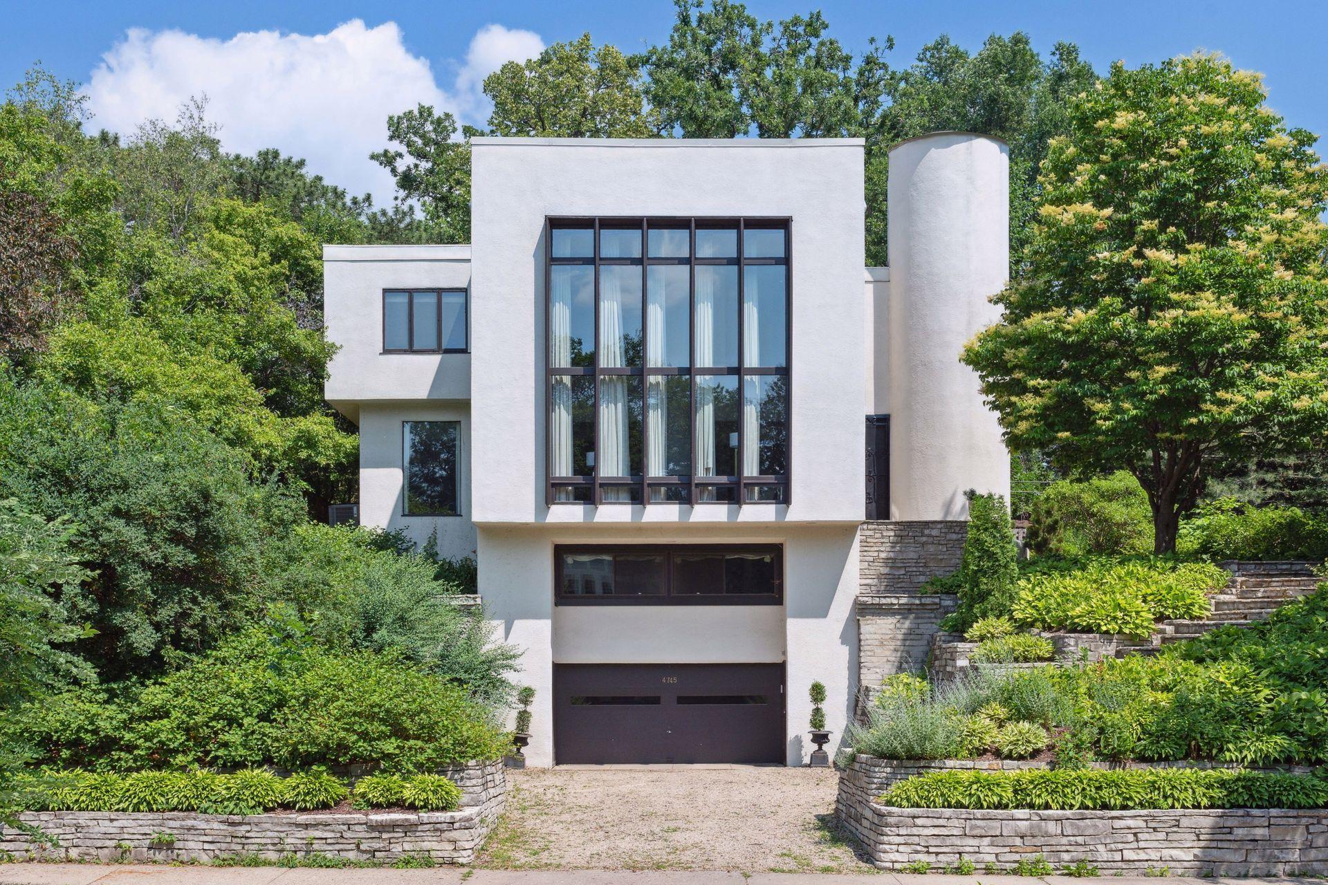4745 Girard Ave S, Minneapolis, MN 55419