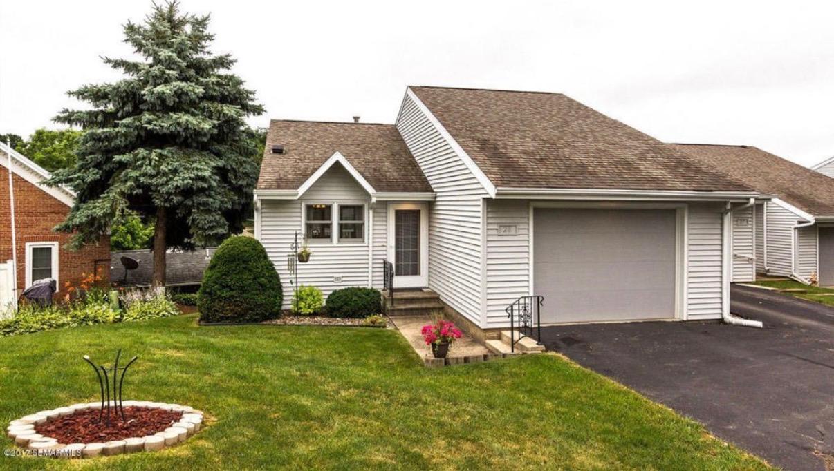 28 Mill House Ln SW, Chatfield, MN 55923