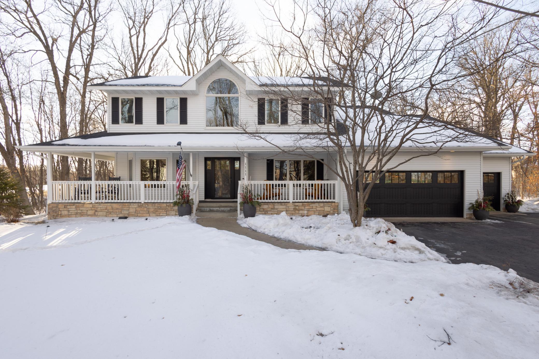 1111 S Shore Dr, Detroit Lakes, MN 56501