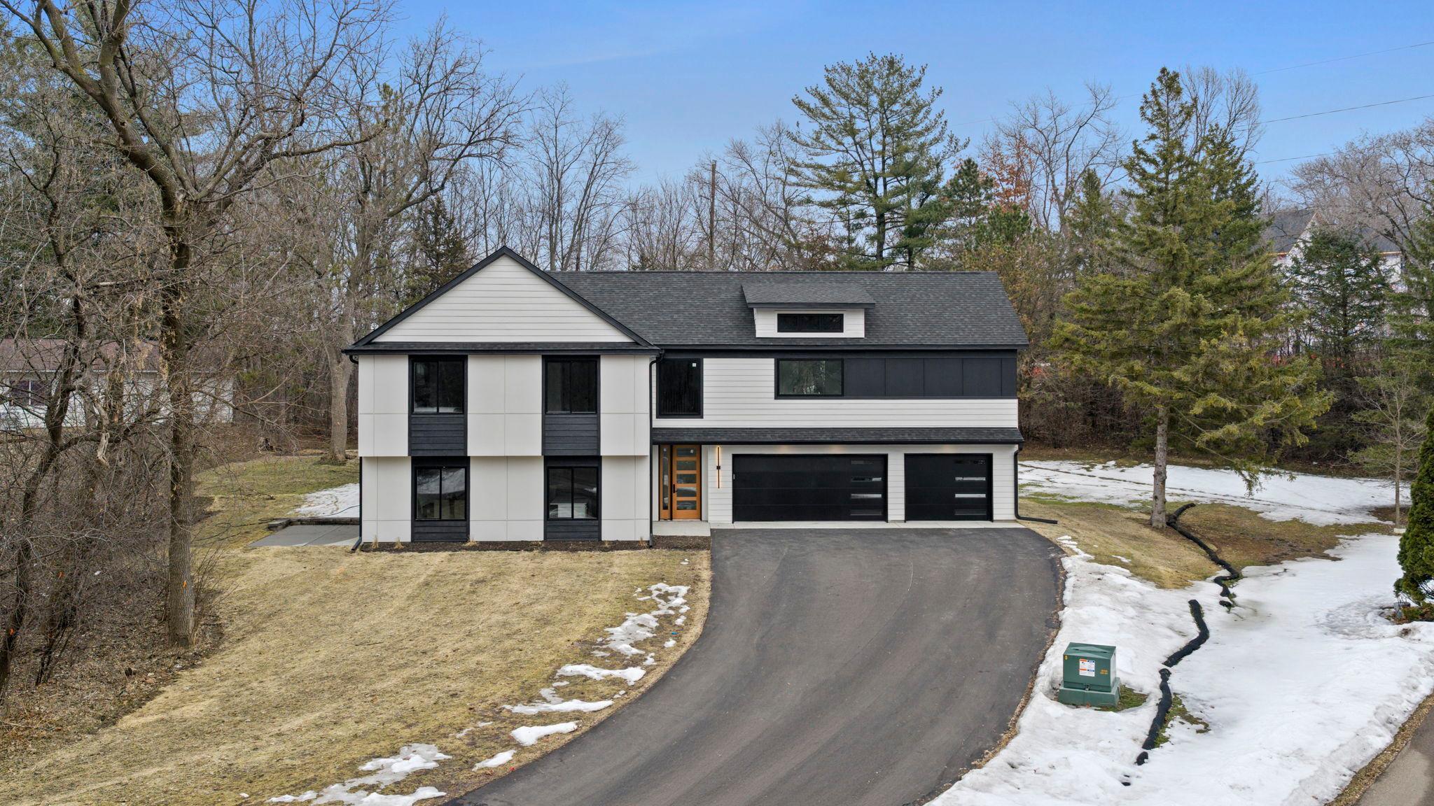5311 Tracy Lynn Ter, Minnetonka, MN 55345