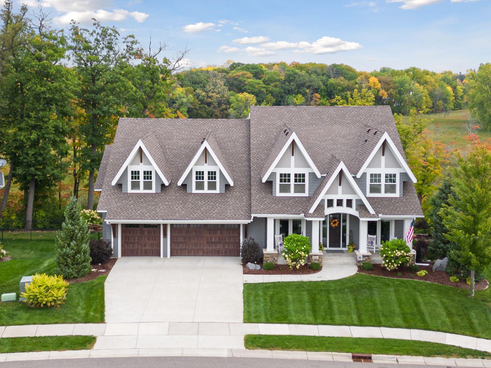 726 Woodland Hill Ct, Medina, MN 55340