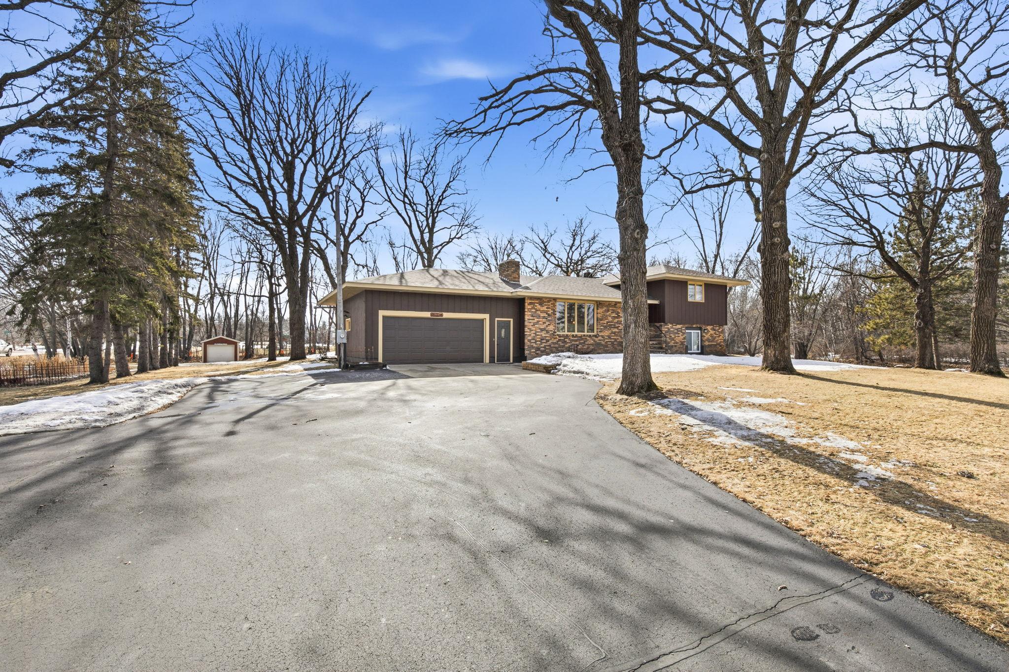 6312 230th St, Saint Augusta, MN 56301