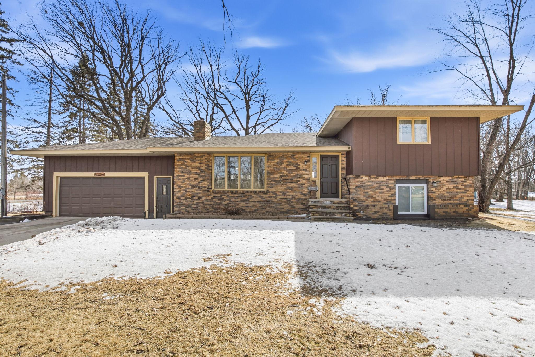 6312 230th St, Saint Augusta, MN 56301