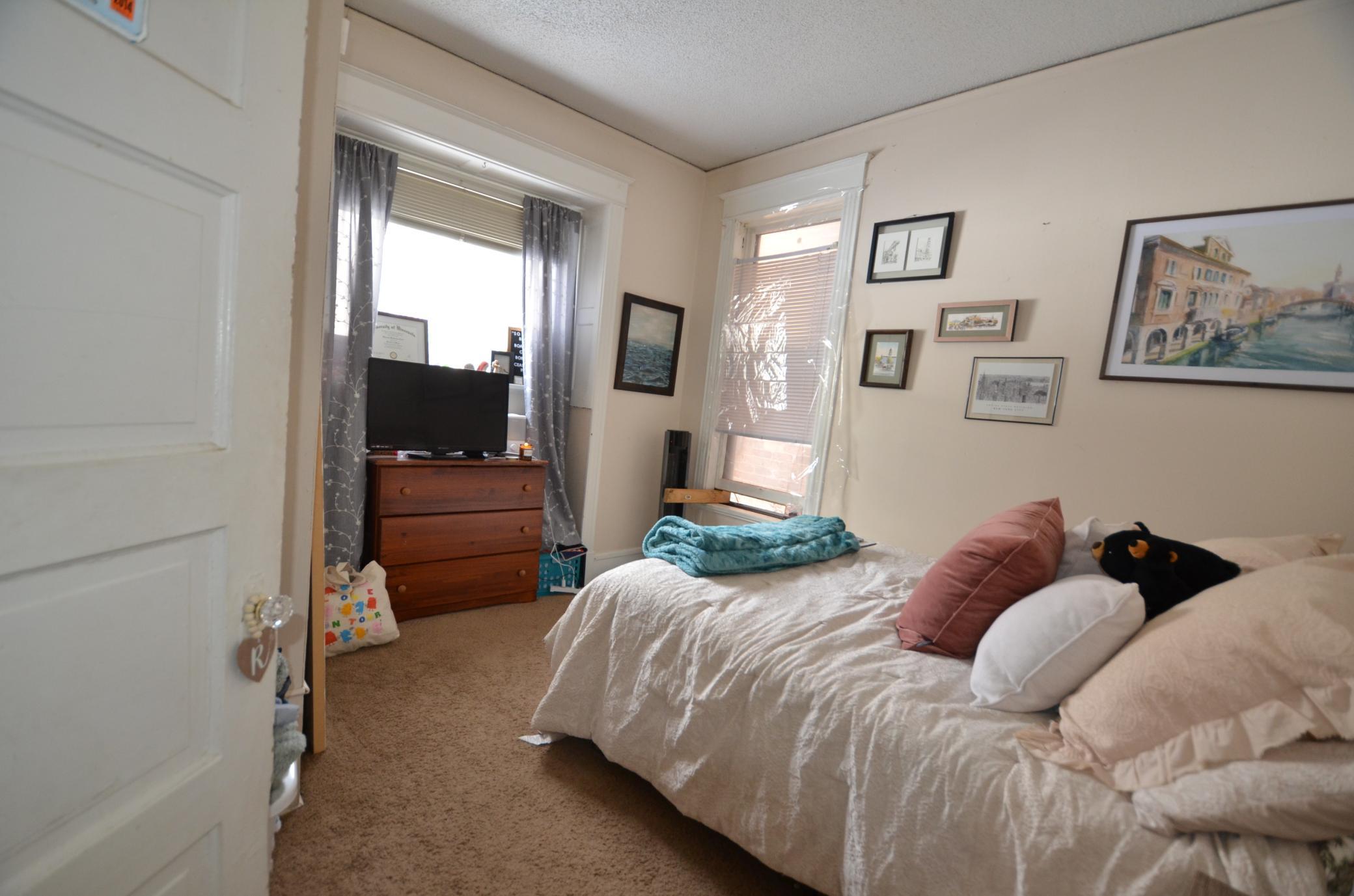 1905-07 E Superior St, Duluth, MN 55812