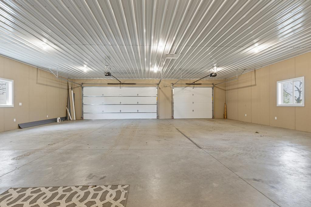 109 Kelsey Ln, Slayton, MN 56172