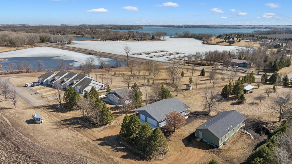 109 Kelsey Ln, Slayton, MN 56172