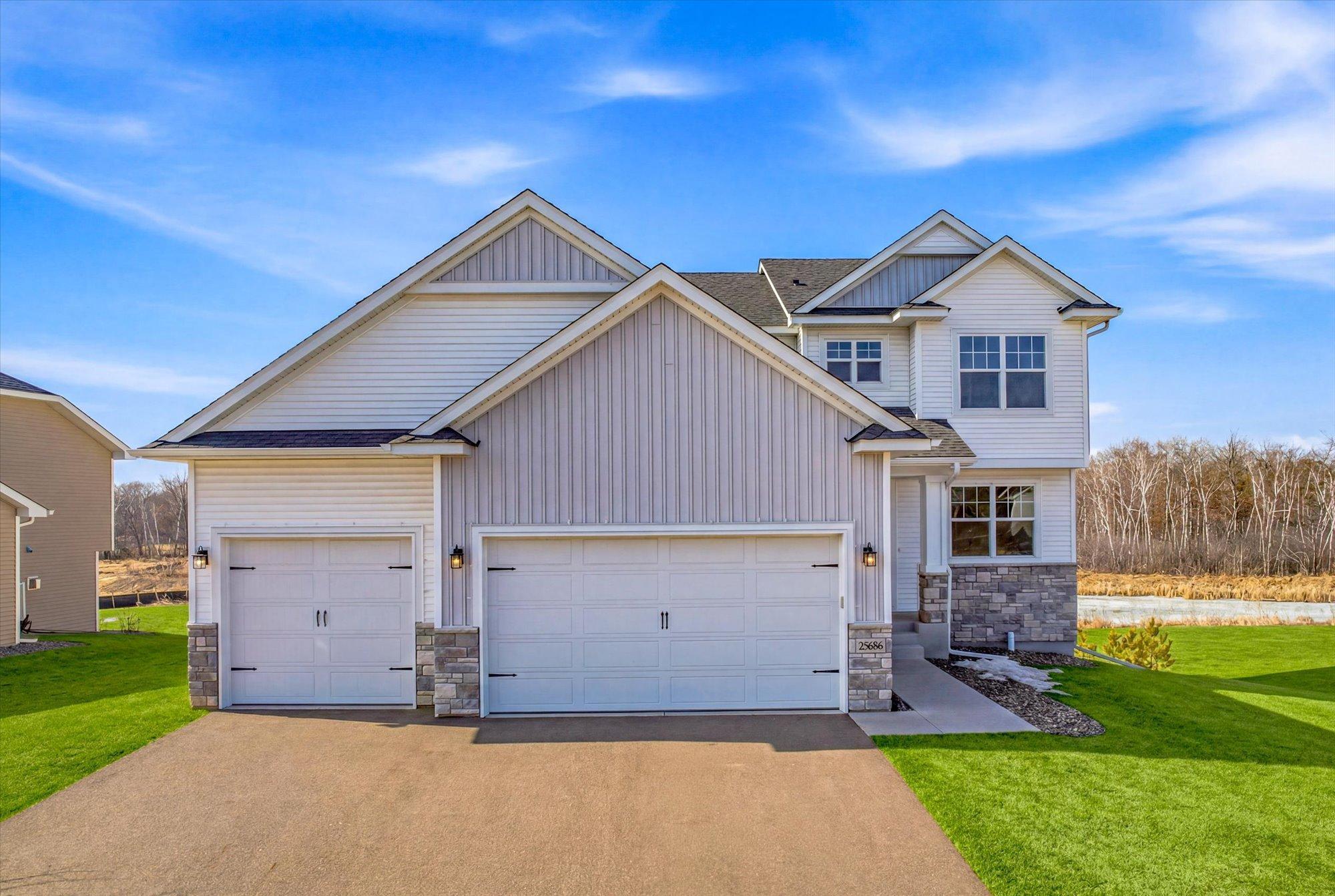 25686 Euclid Ave, Wyoming, MN 55092
