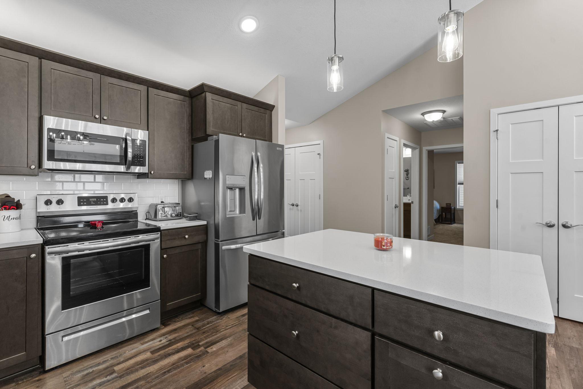 11115 183rd Lane Nw, Elk River, MN 55330
