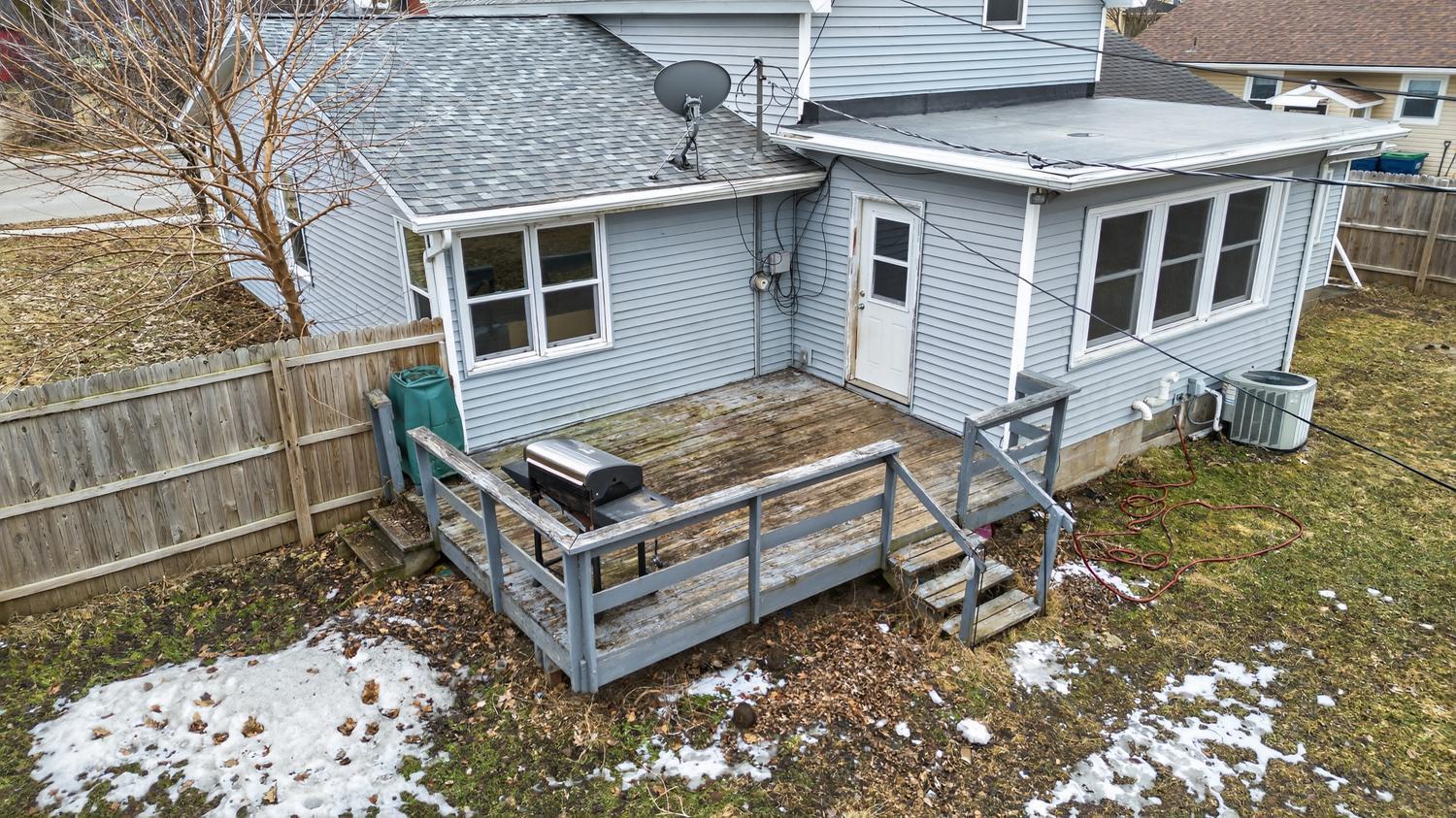 431 E 13th St, Saint Charles, MN 55972
