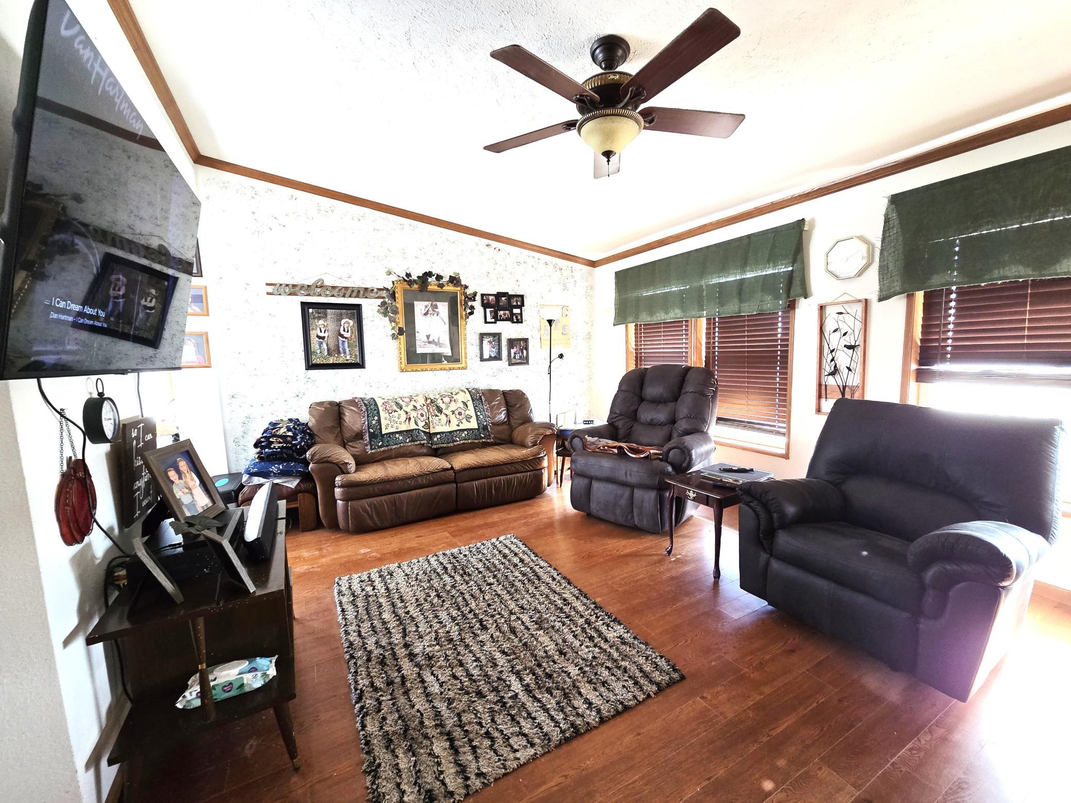 14010 10th St SE, Raymond, MN 56282