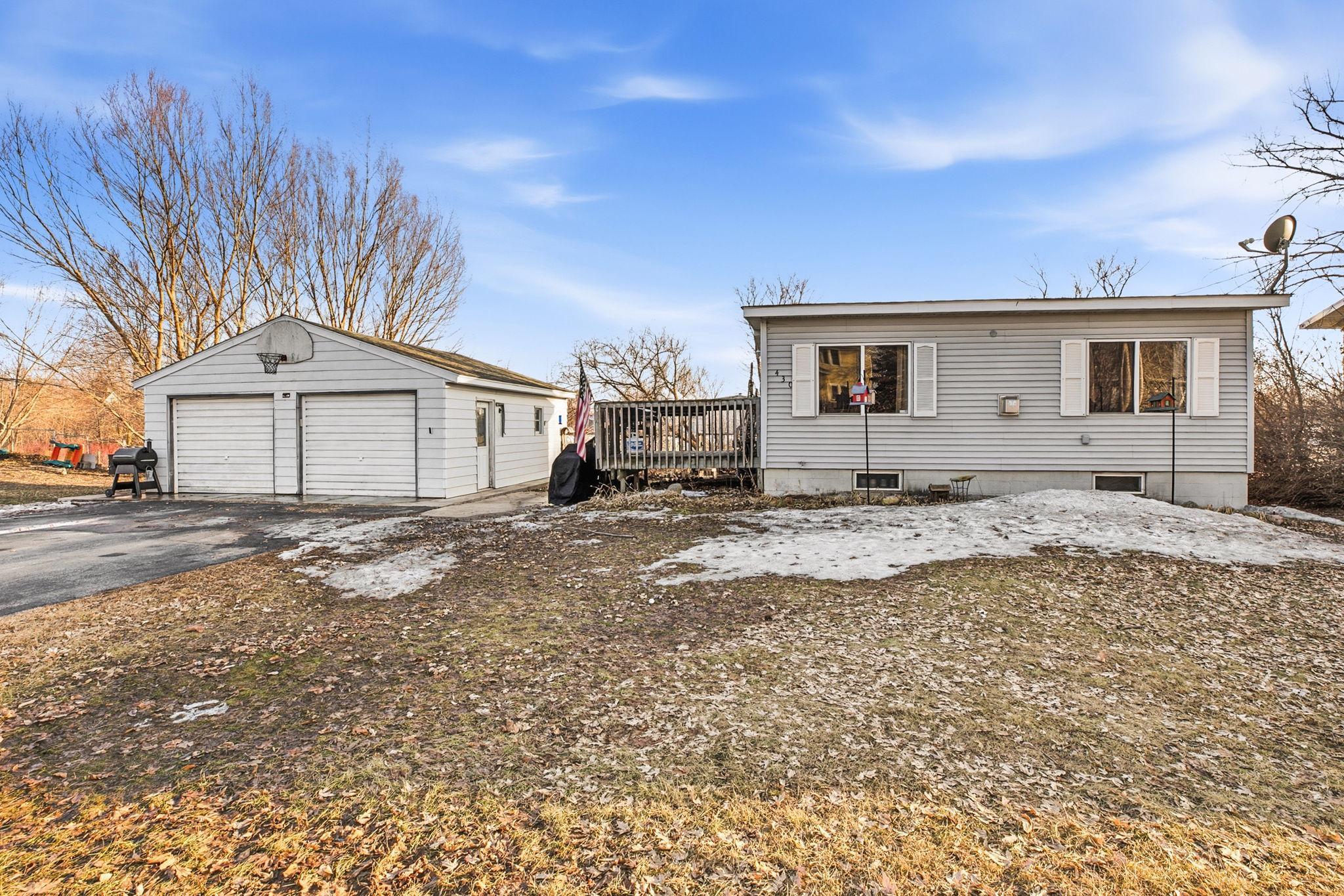 430 4th St N, Watkins, MN 55389