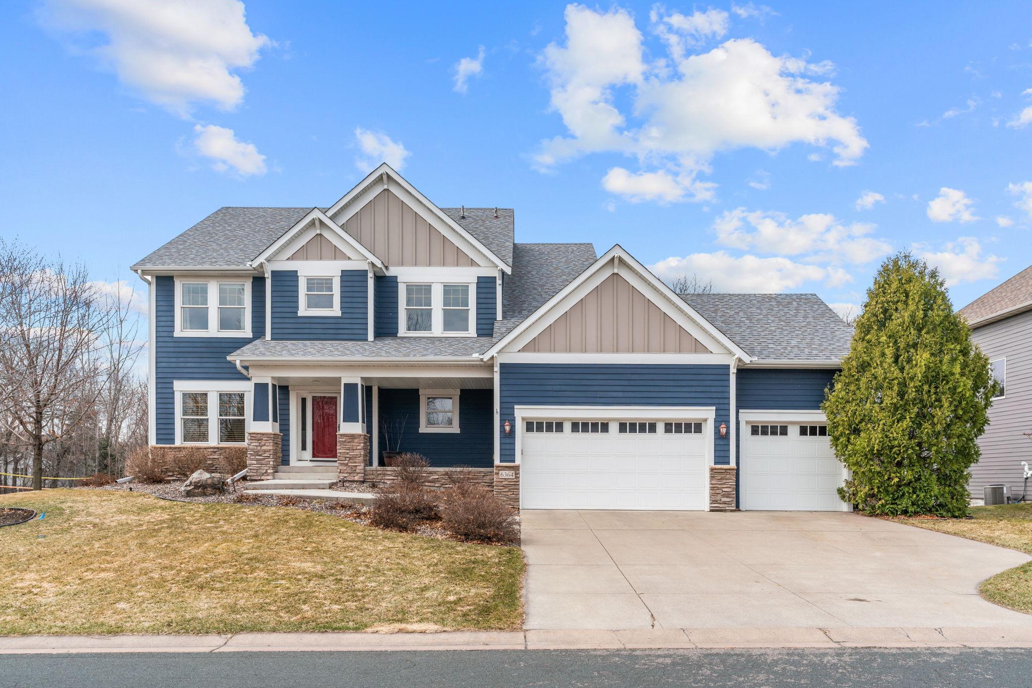 6364 Red Fox Rd, Lino Lakes, MN 55014