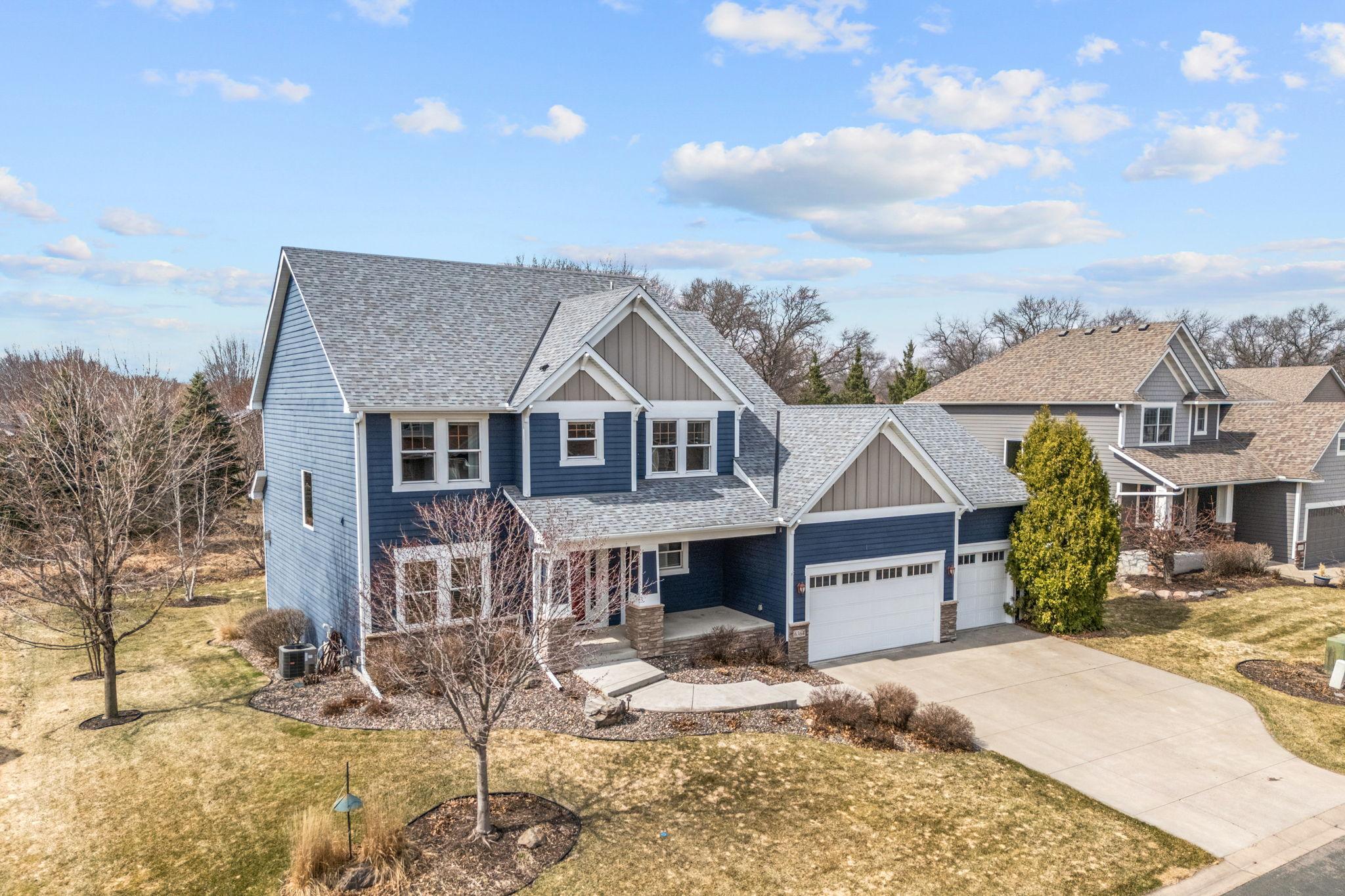 6364 Red Fox Rd, Lino Lakes, MN 55014