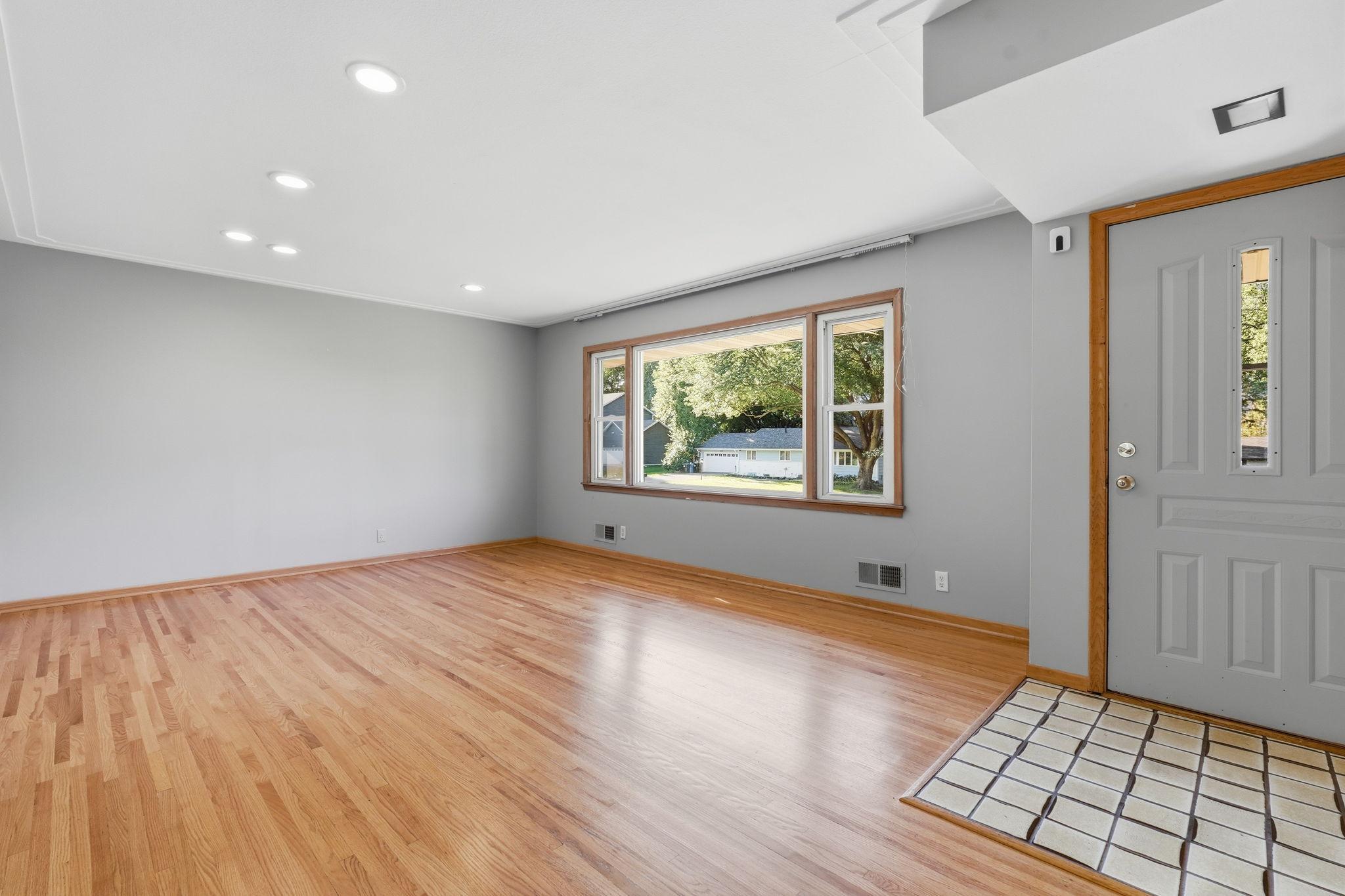 5300 Circle Down, Minneapolis, MN 55416