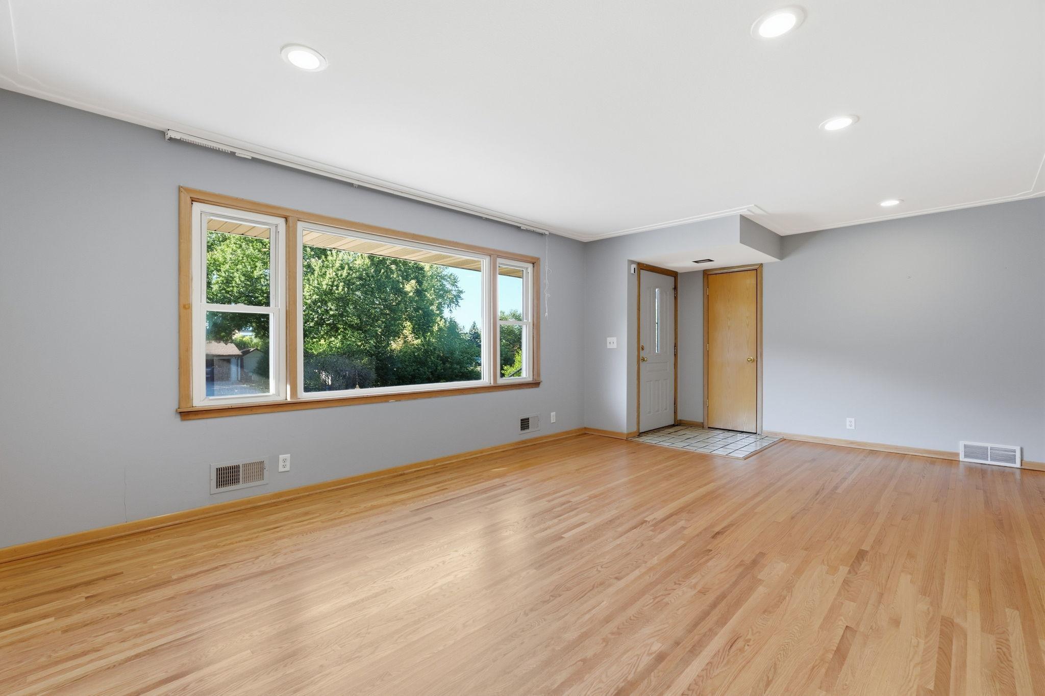 5300 Circle Down, Minneapolis, MN 55416