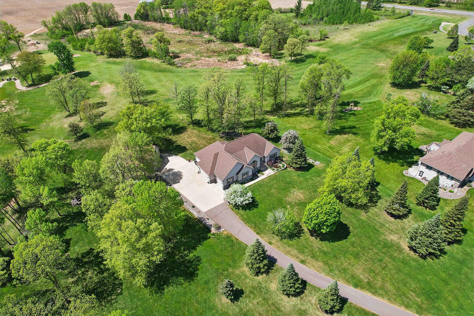 2029 W Springbrook Trl, Mora, MN 55051
