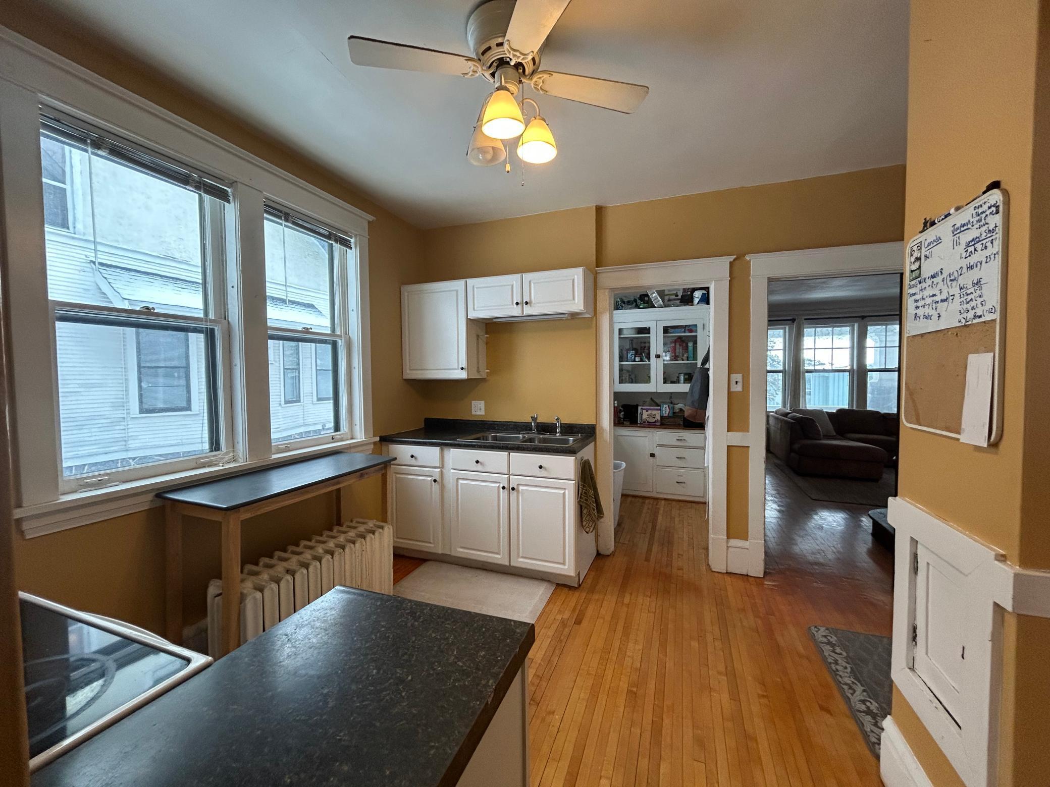 1723 E 4th St, Duluth, MN 55812
