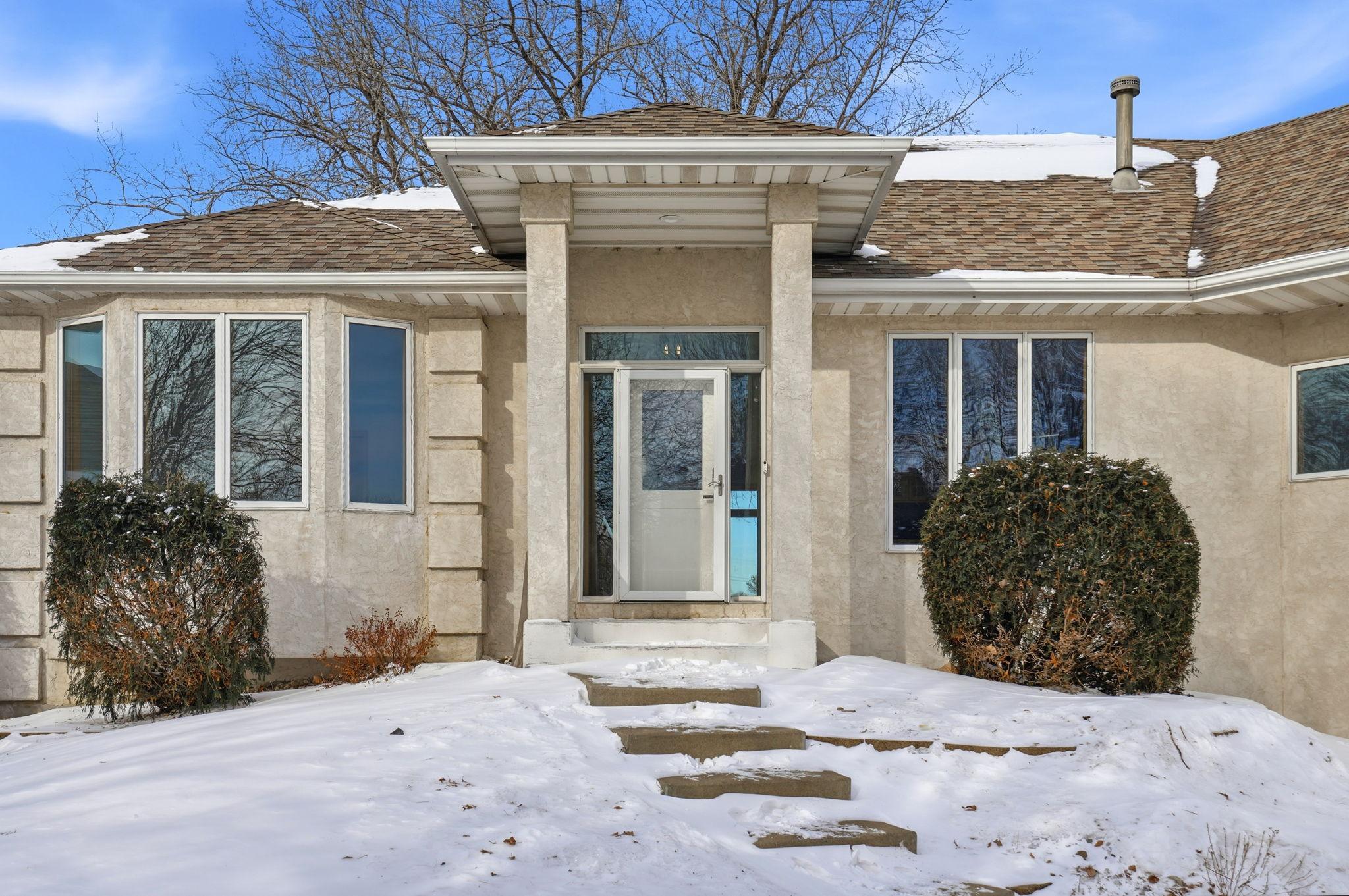 2824 87th Trl N, Brooklyn Park, MN 55443