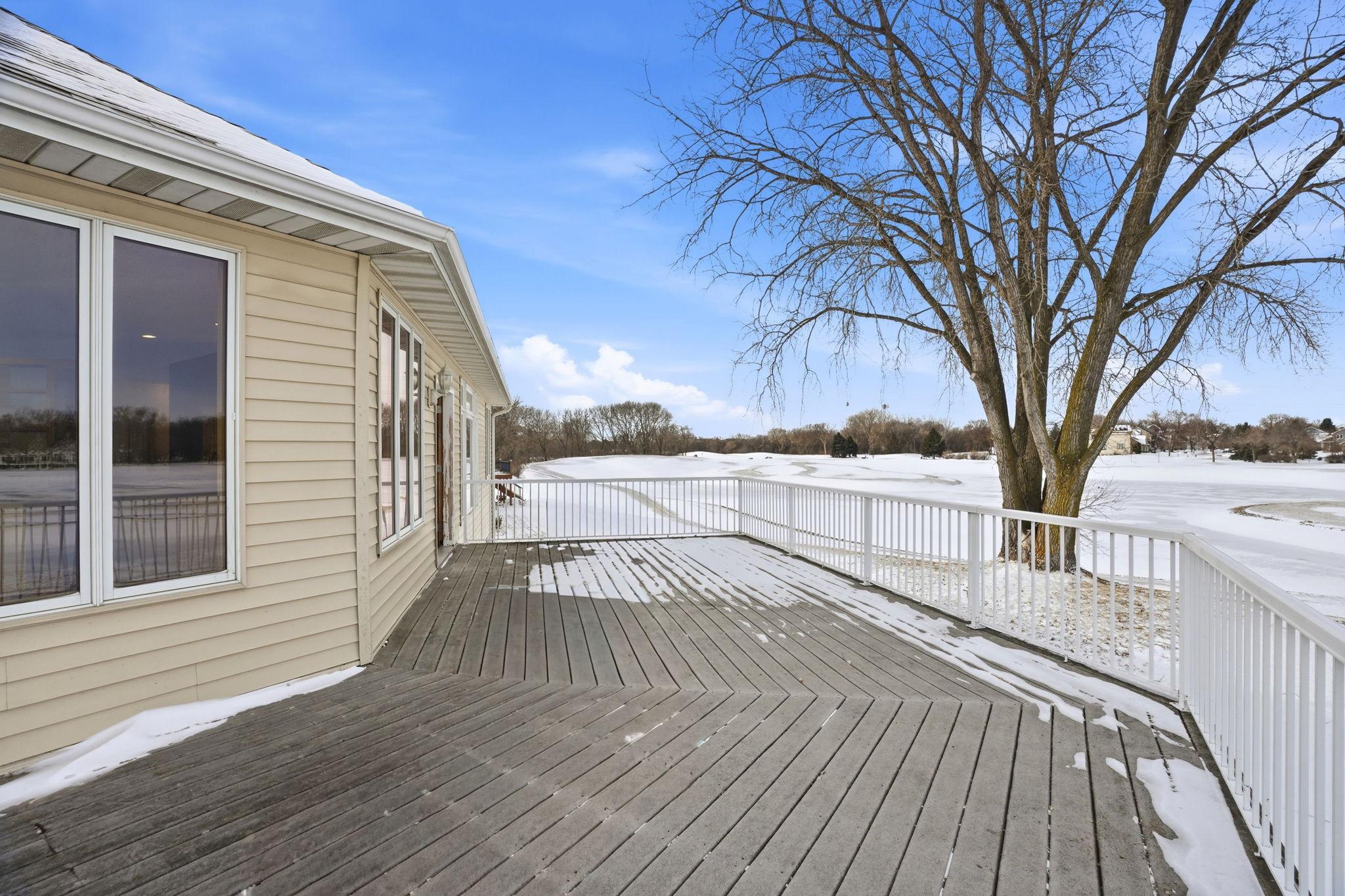 2824 87th Trl N, Brooklyn Park, MN 55443