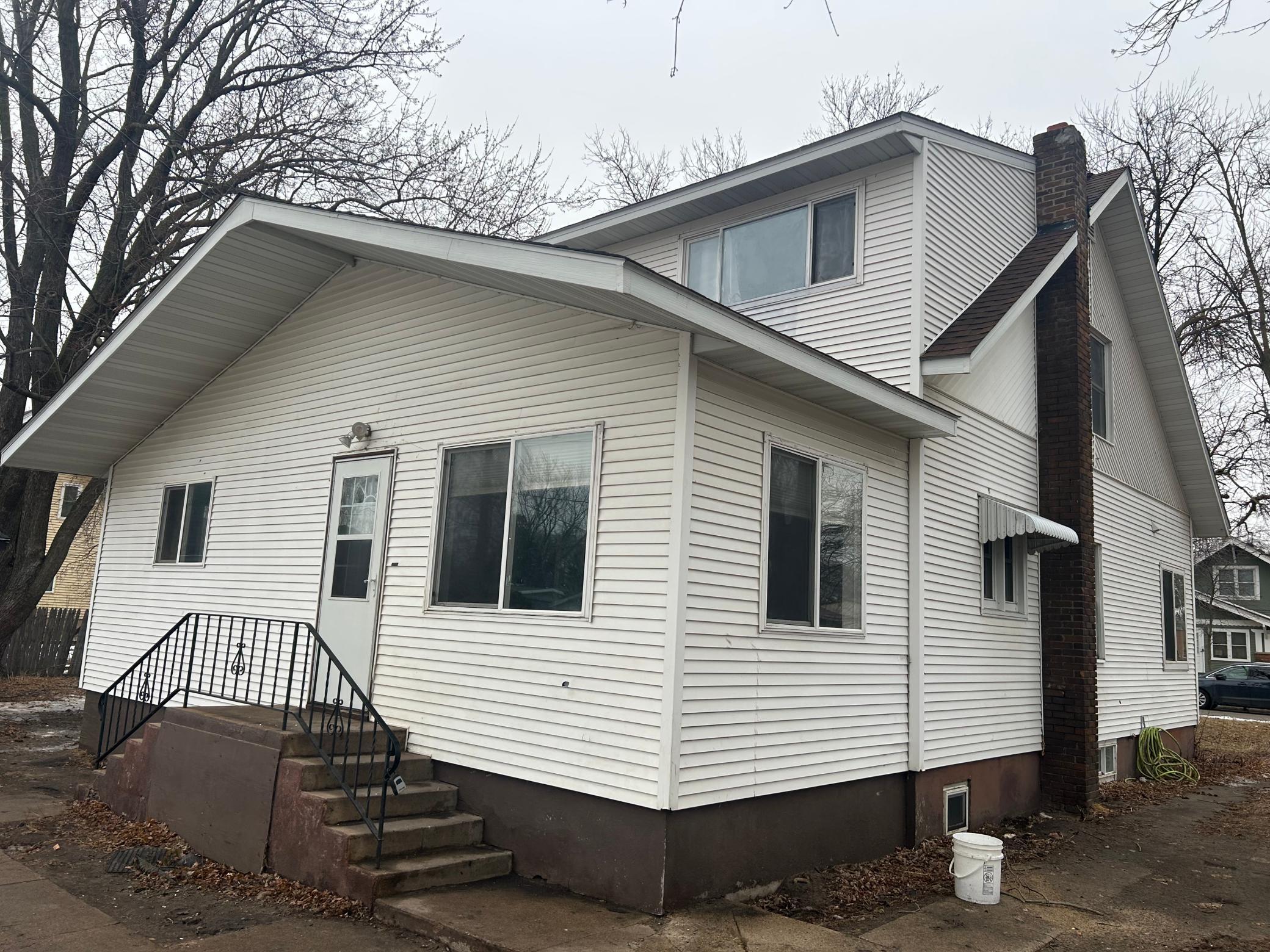 320 S Mccornell Ave, Parkers Prairie, MN 56361
