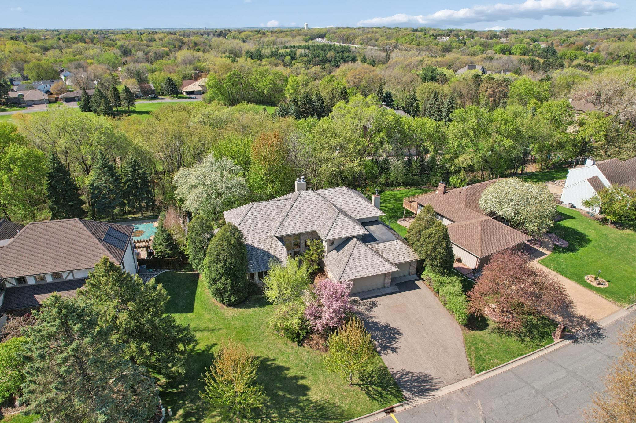 782 Evergreen Knolls, Mendota Heights, MN 55118
