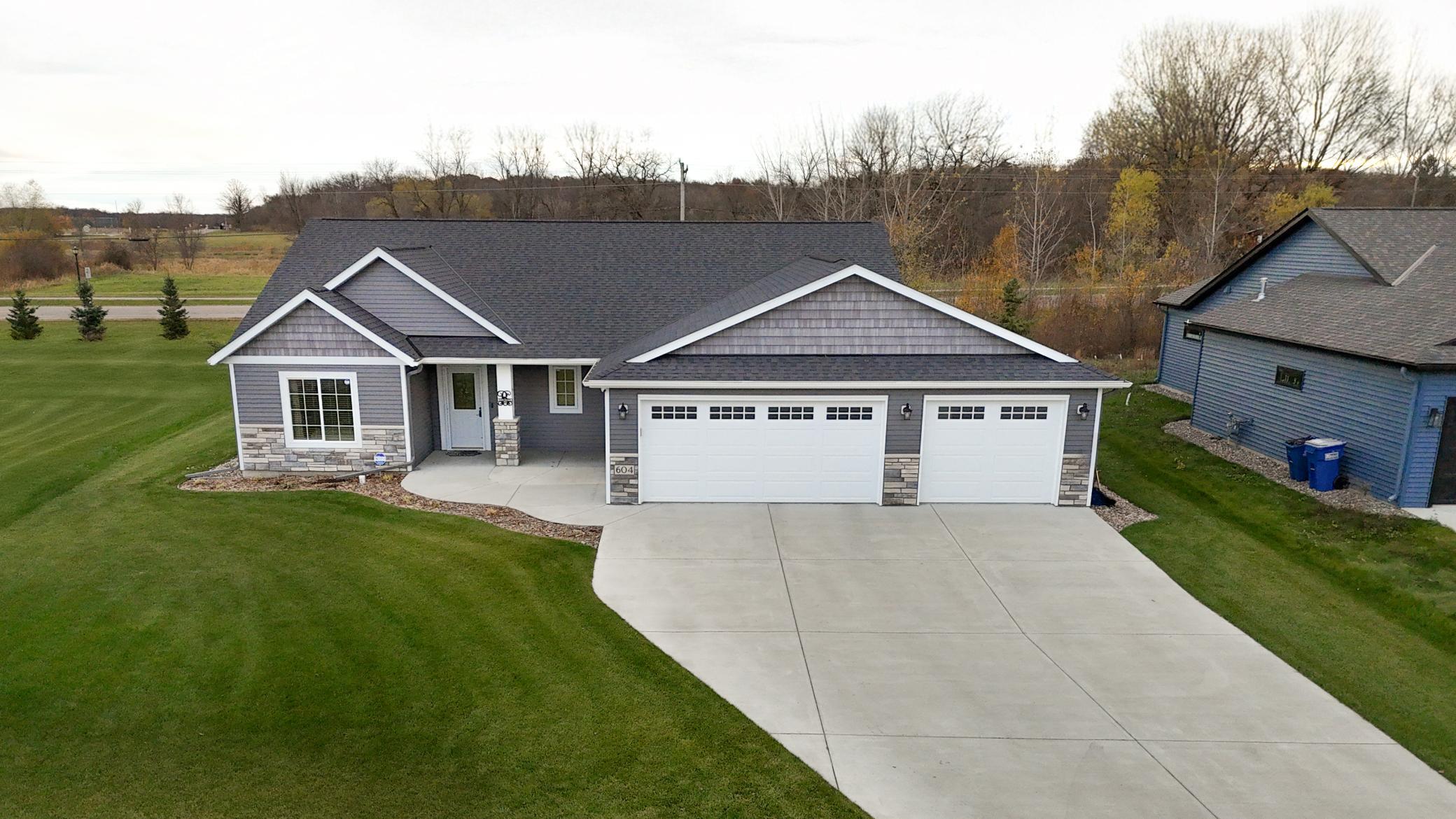604 Lanigan Way SE, Saint Joseph, MN 56374