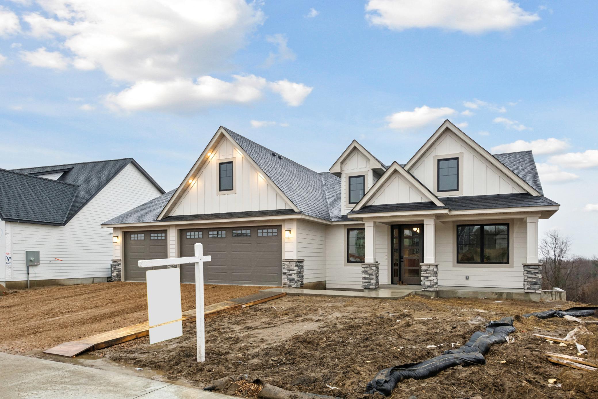 3757 Brookside Dr, Chaska, MN 55318