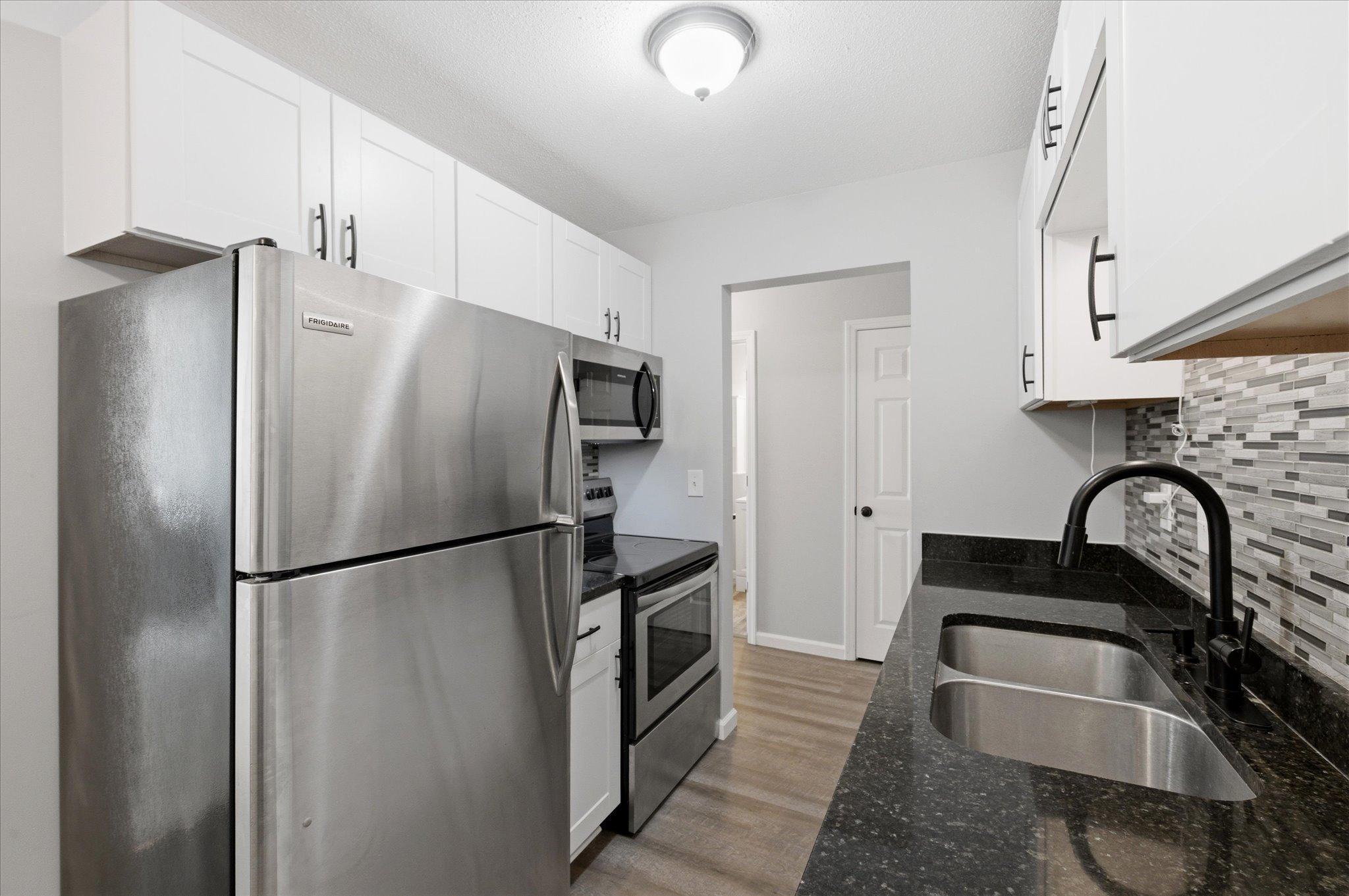4530 Park Commons Dr #119, Saint Louis Park, MN 55416