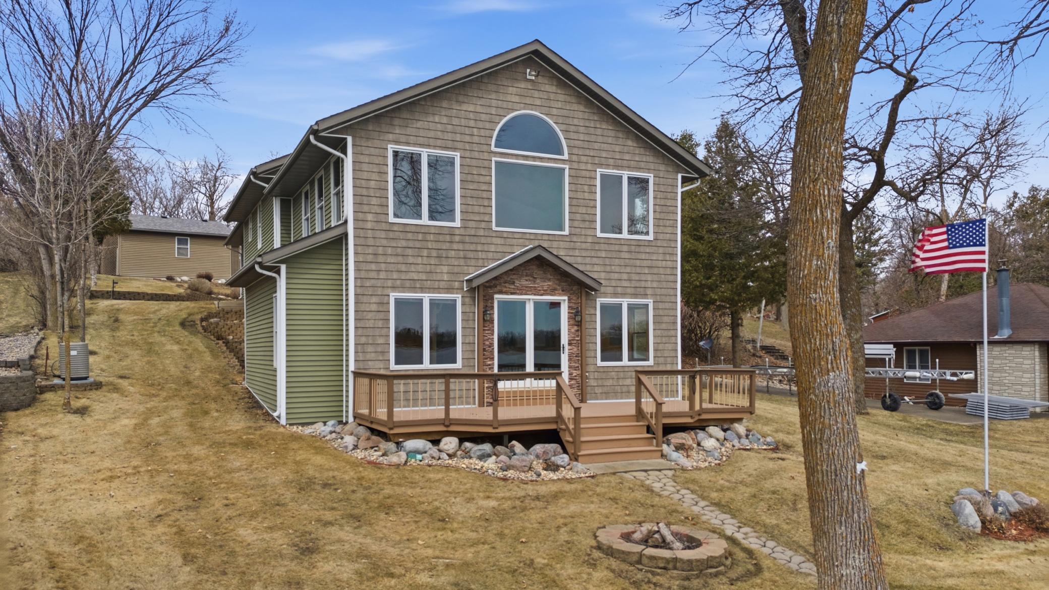 1199 Long Beach Dr, Detroit Lakes, MN 56501