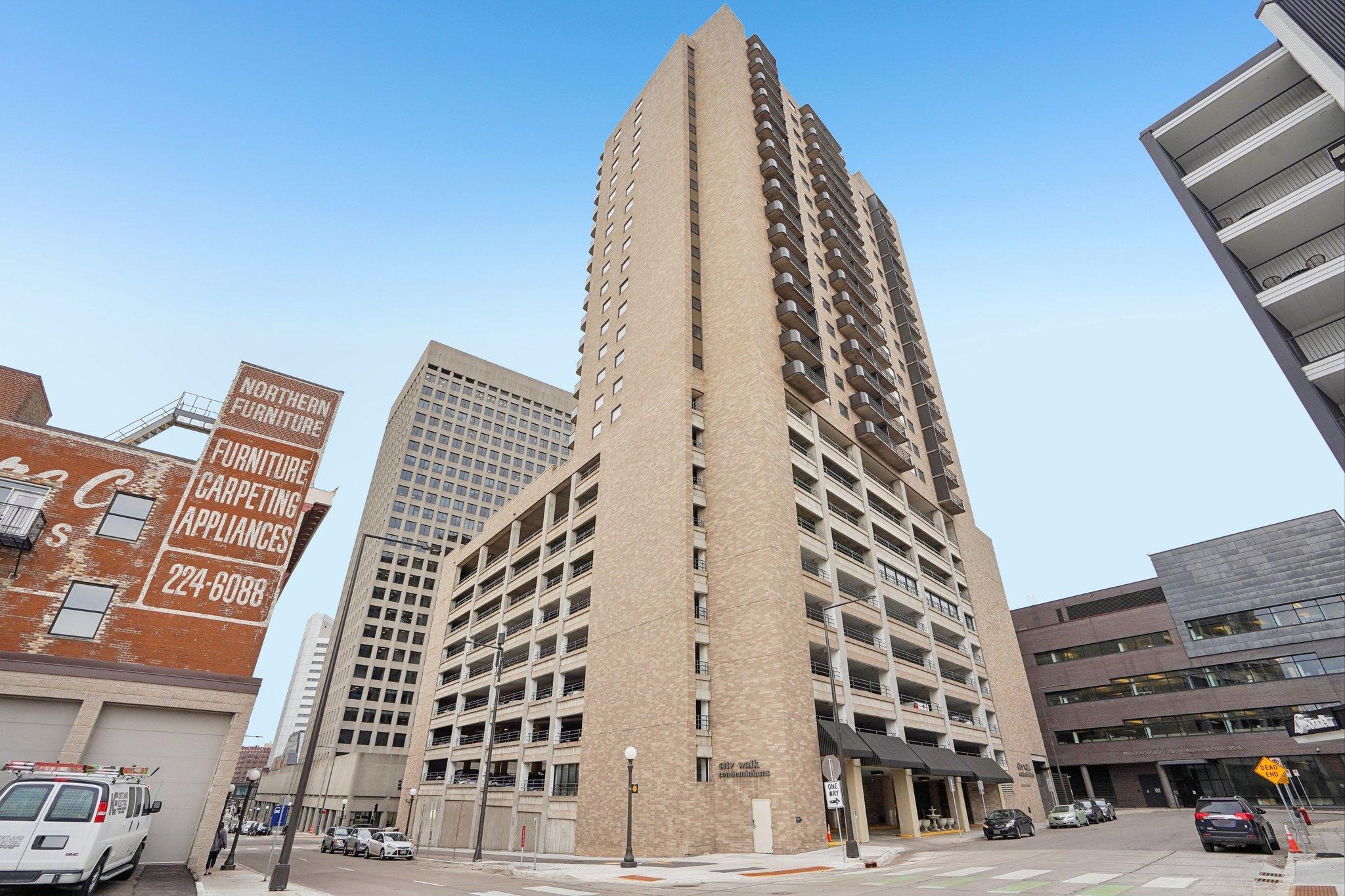 66 9th St E #1307, Saint Paul, MN 55101