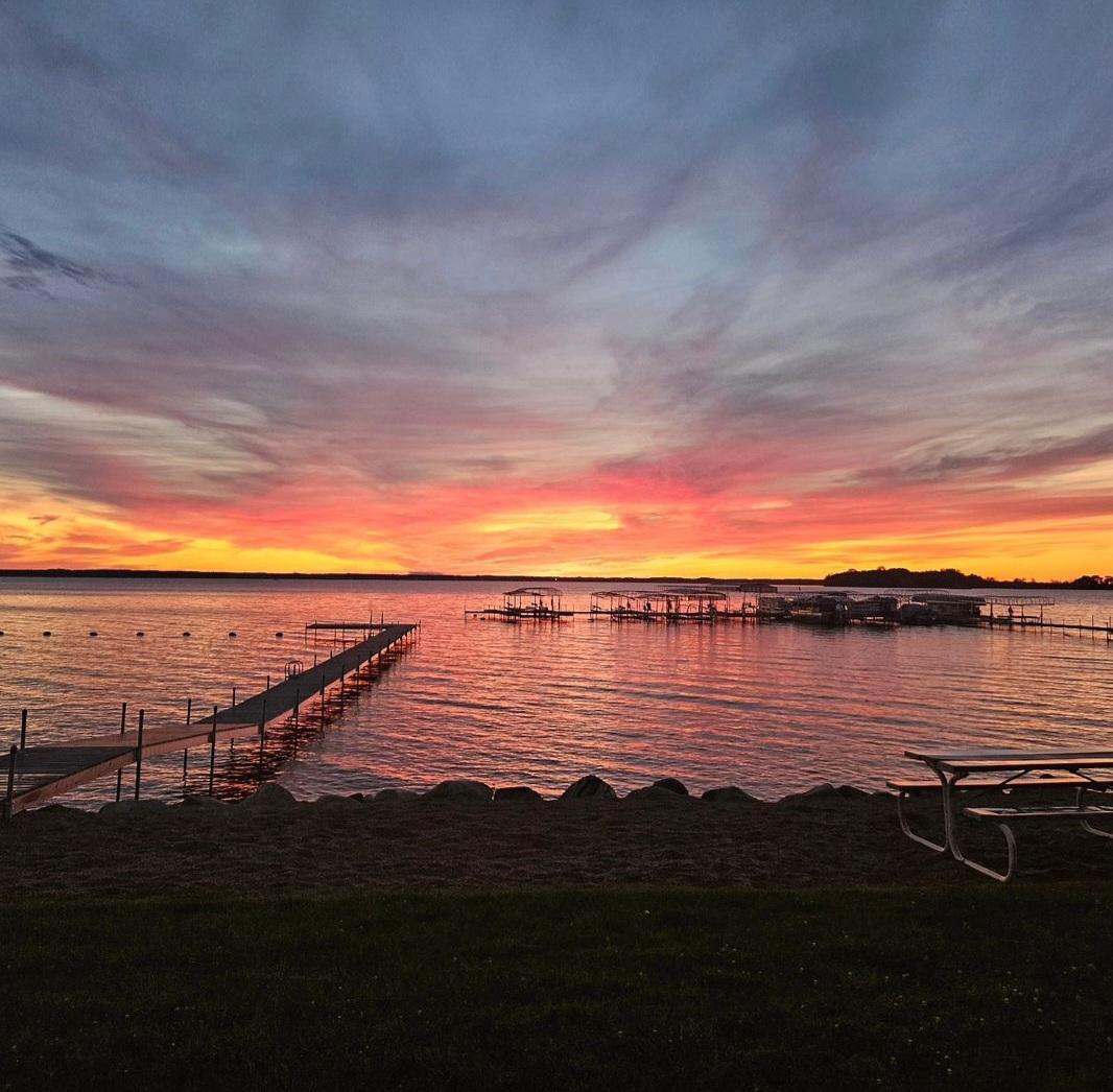 9201 Breezy Point Dr #118, Pequot Lakes, MN 56472
