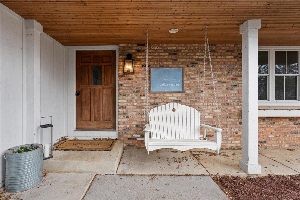6352 Meridian Ave S, Montrose, MN 55363