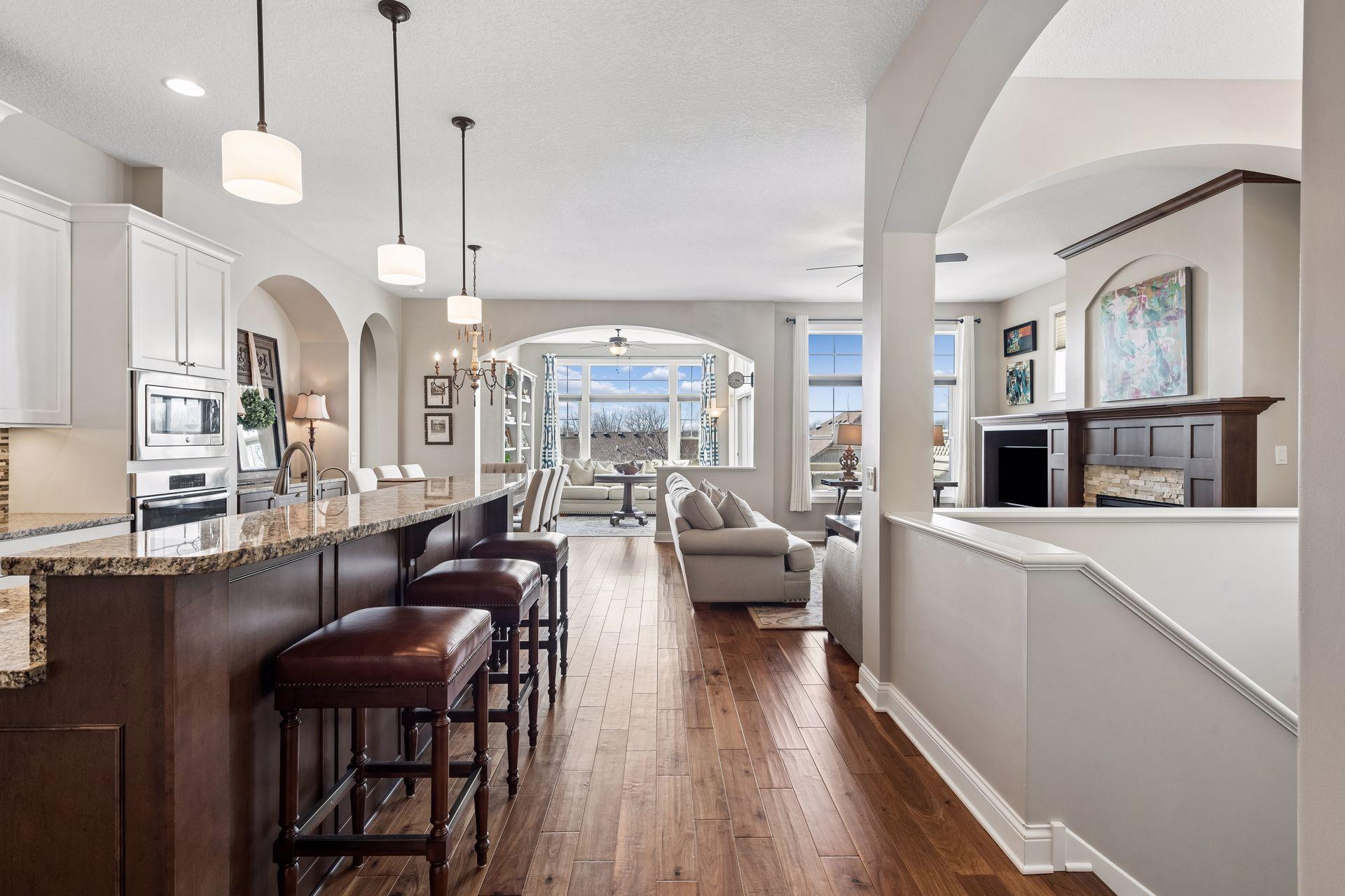 8800 Lake Riley Dr, Chanhassen, MN 55317