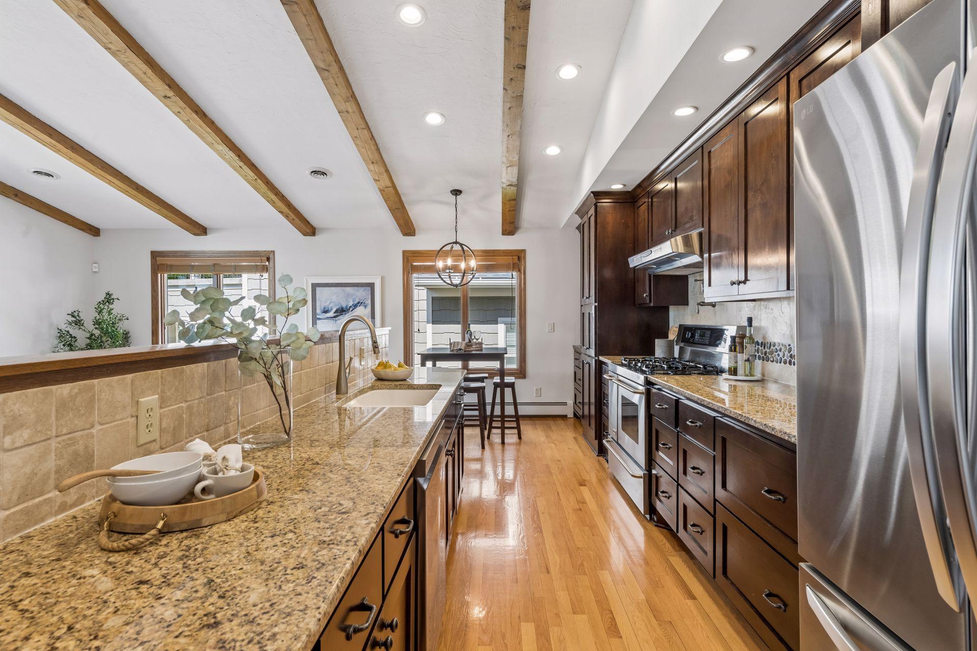 14920 Lori Rd SE, Prior Lake, MN 55372