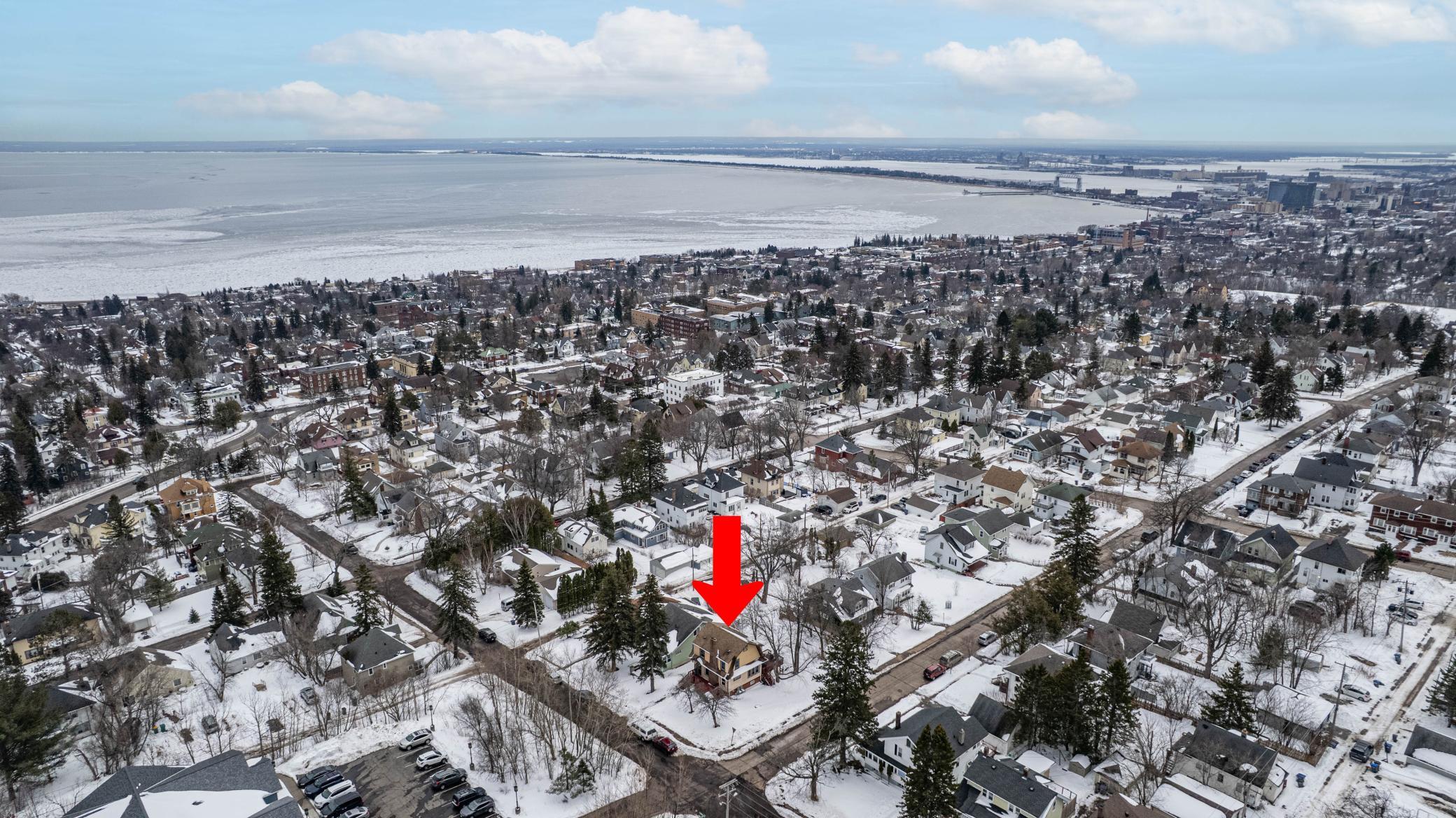 627 N 20th Ave E, Duluth, MN 55812