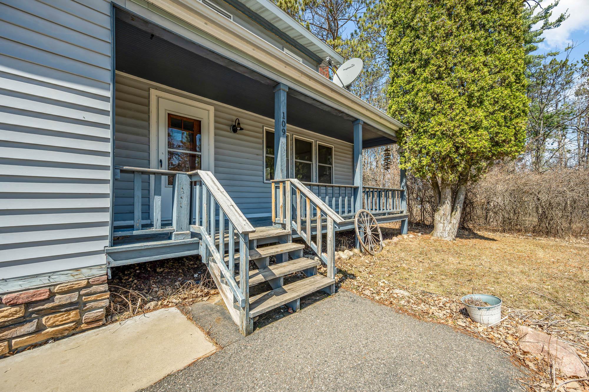 109 Forestry Ave SE, Remer, MN 56672