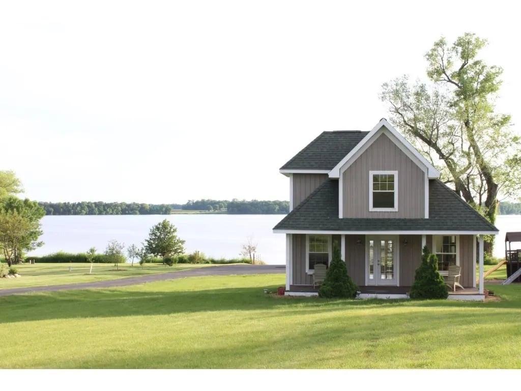 46422 Cape Horn Rd, Cleveland, MN 56017