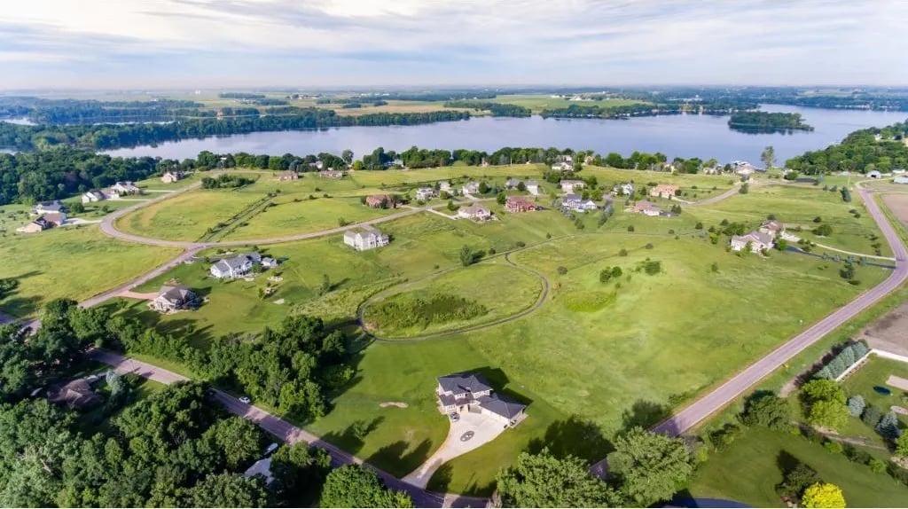 46422 Cape Horn Rd, Cleveland, MN 56017