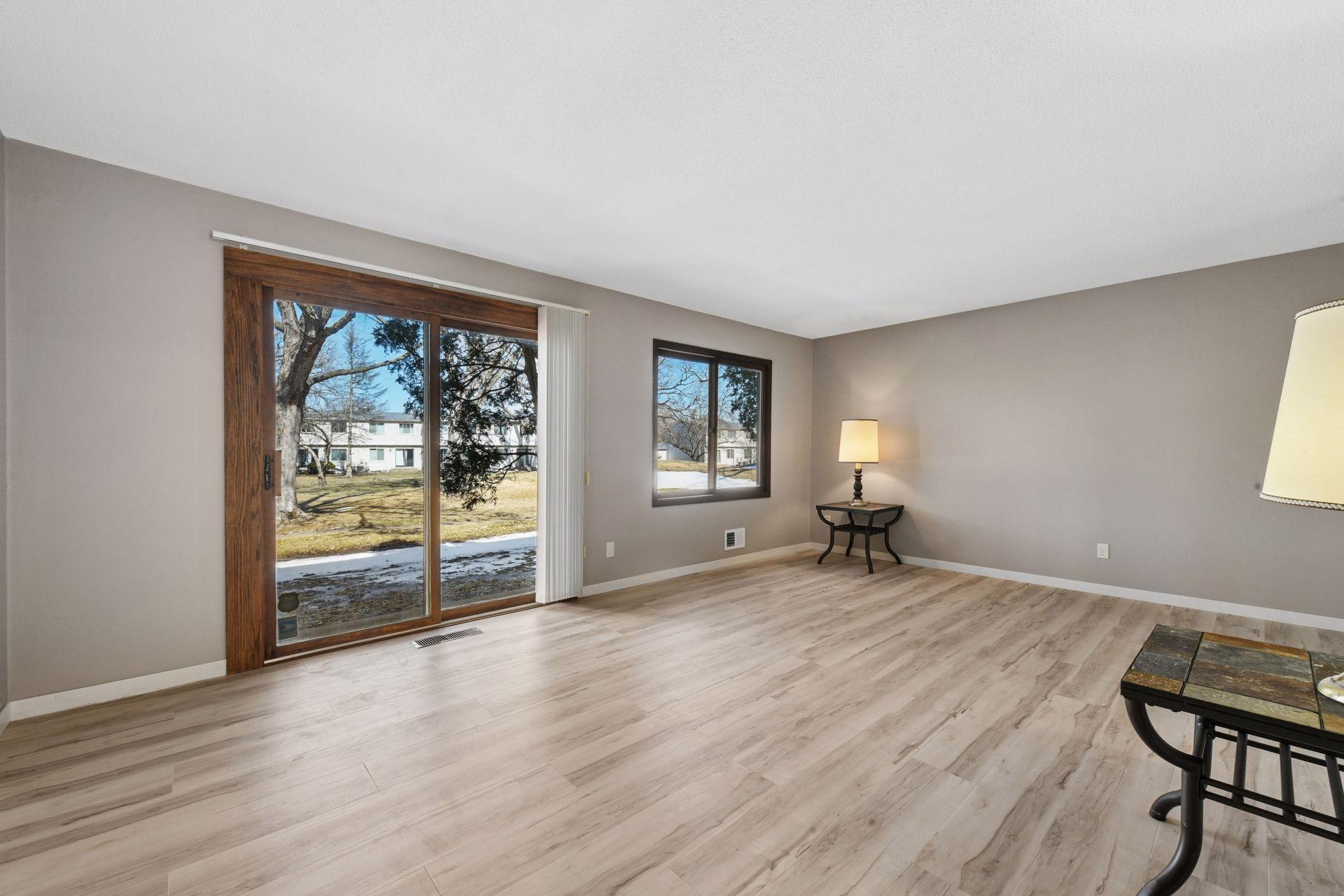 7604 Hampshire Ave N, Brooklyn Park, MN 55428
