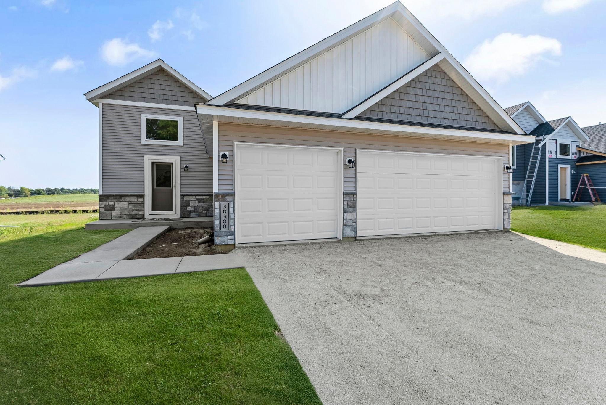 3117 Bassett Dr, Mankato, MN 56001