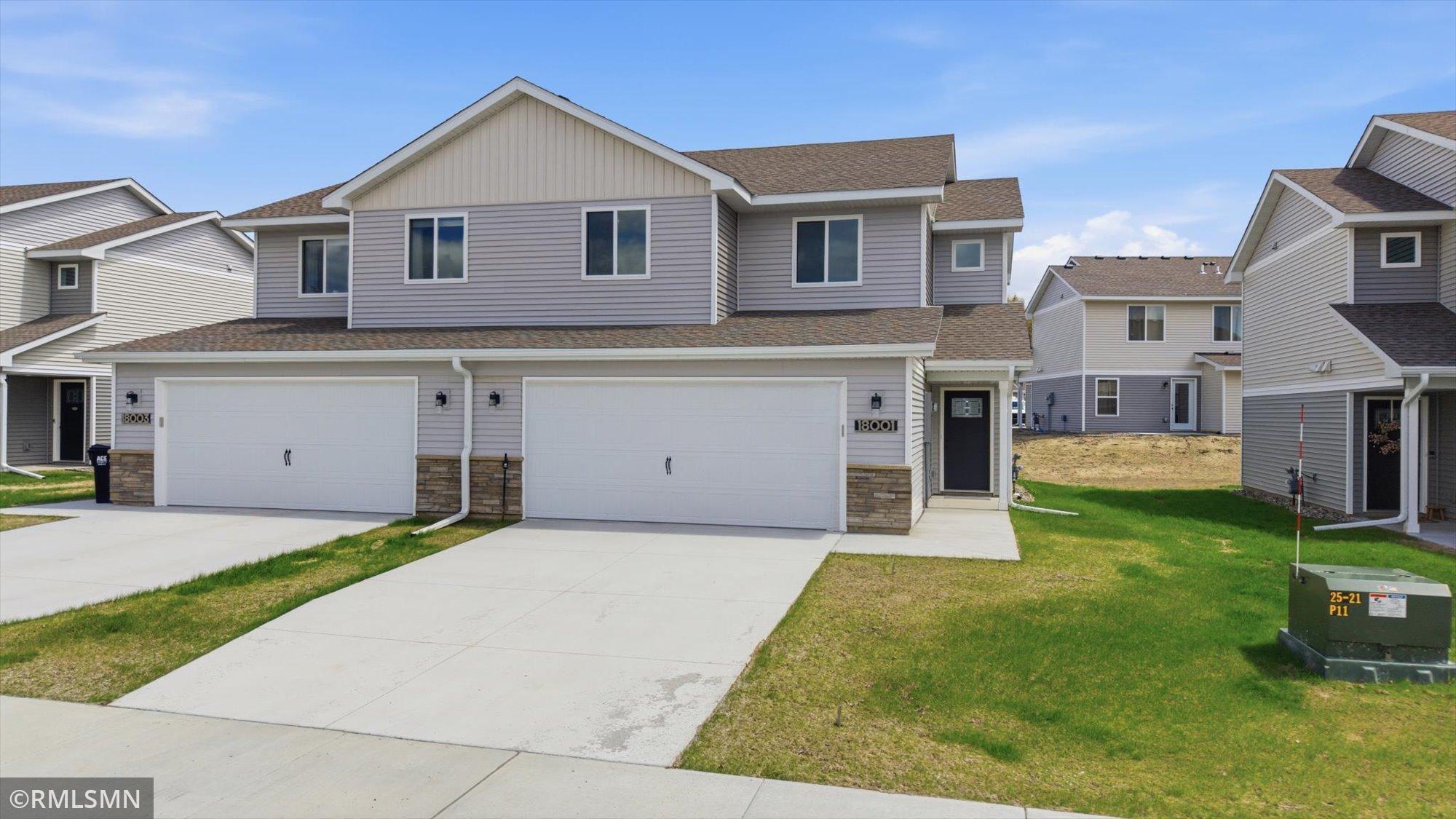 18018 Walnut Cir, Big Lake, MN 55309