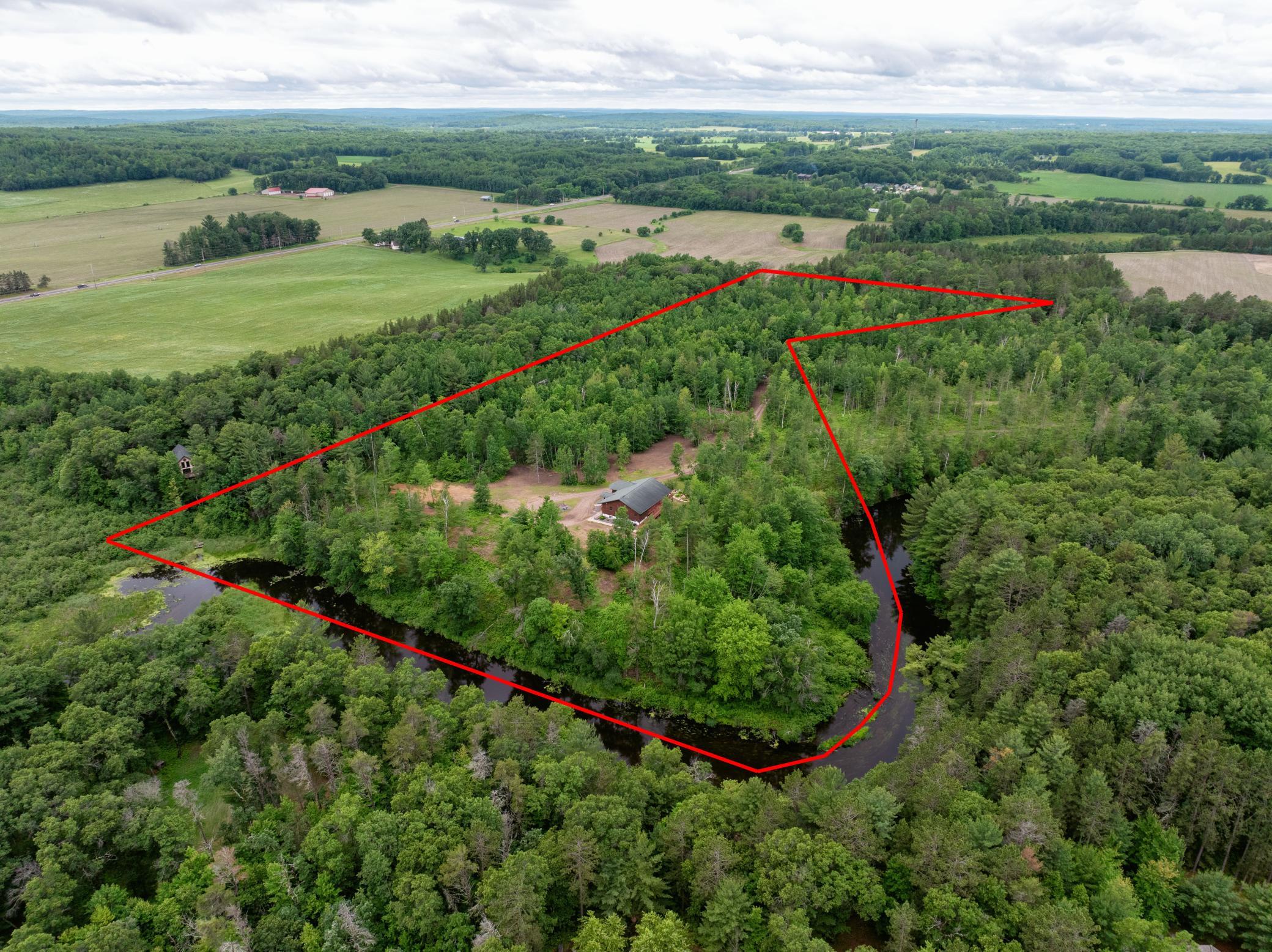 N5020 Red Pine Trl, Spooner, WI 54801