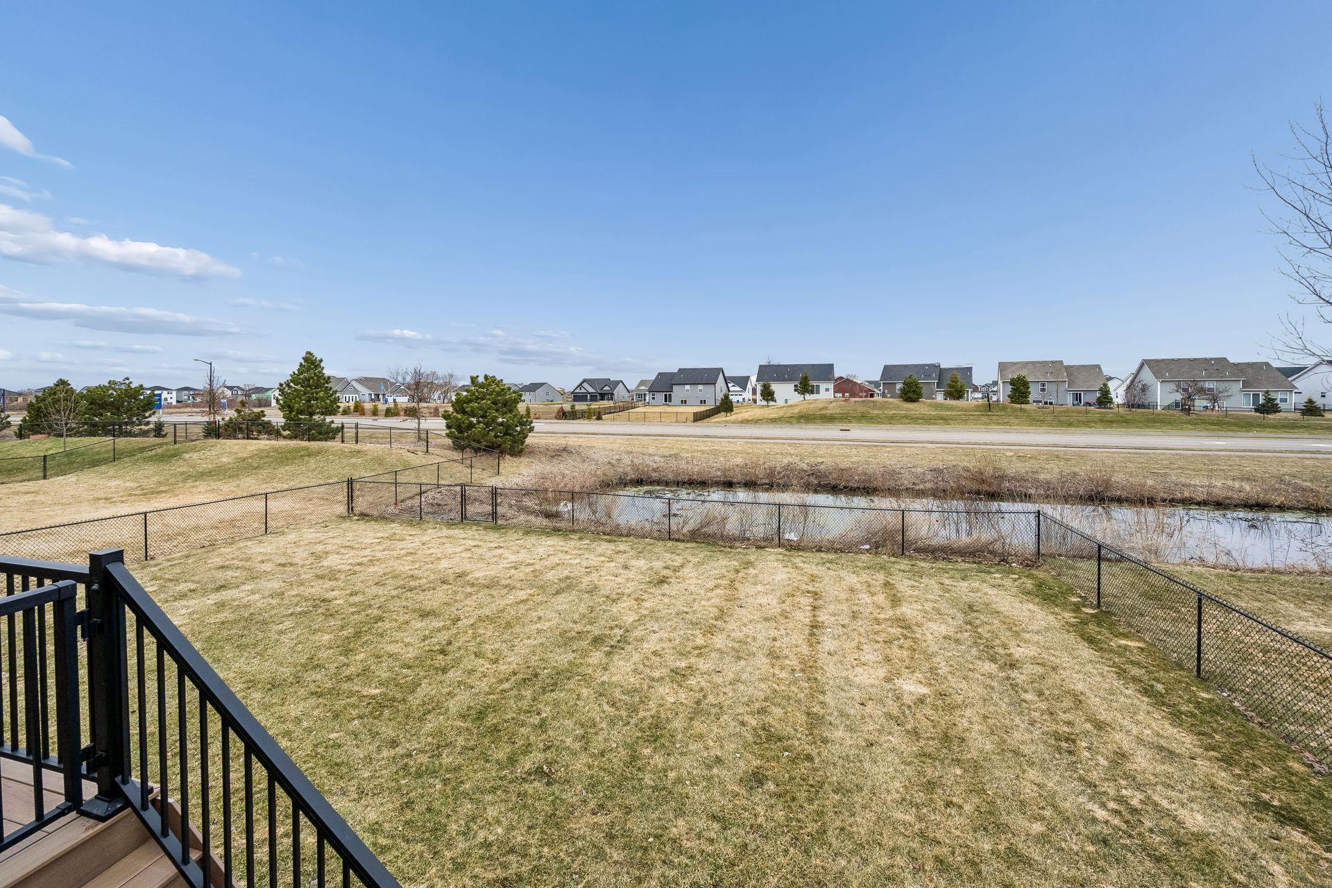 7050 69th Cir NE, Albertville, MN 55301
