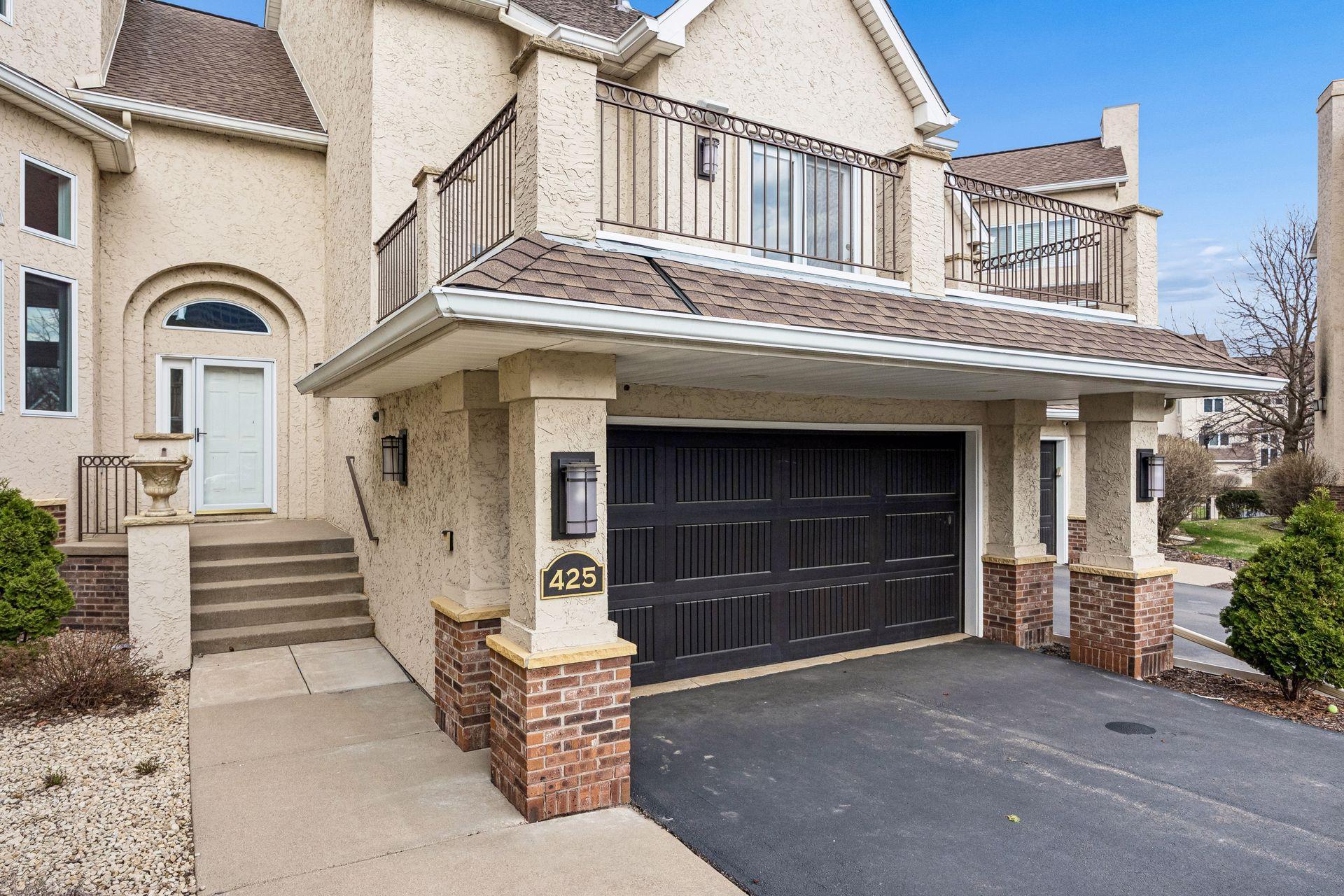 425 River St, Minneapolis, MN 55401