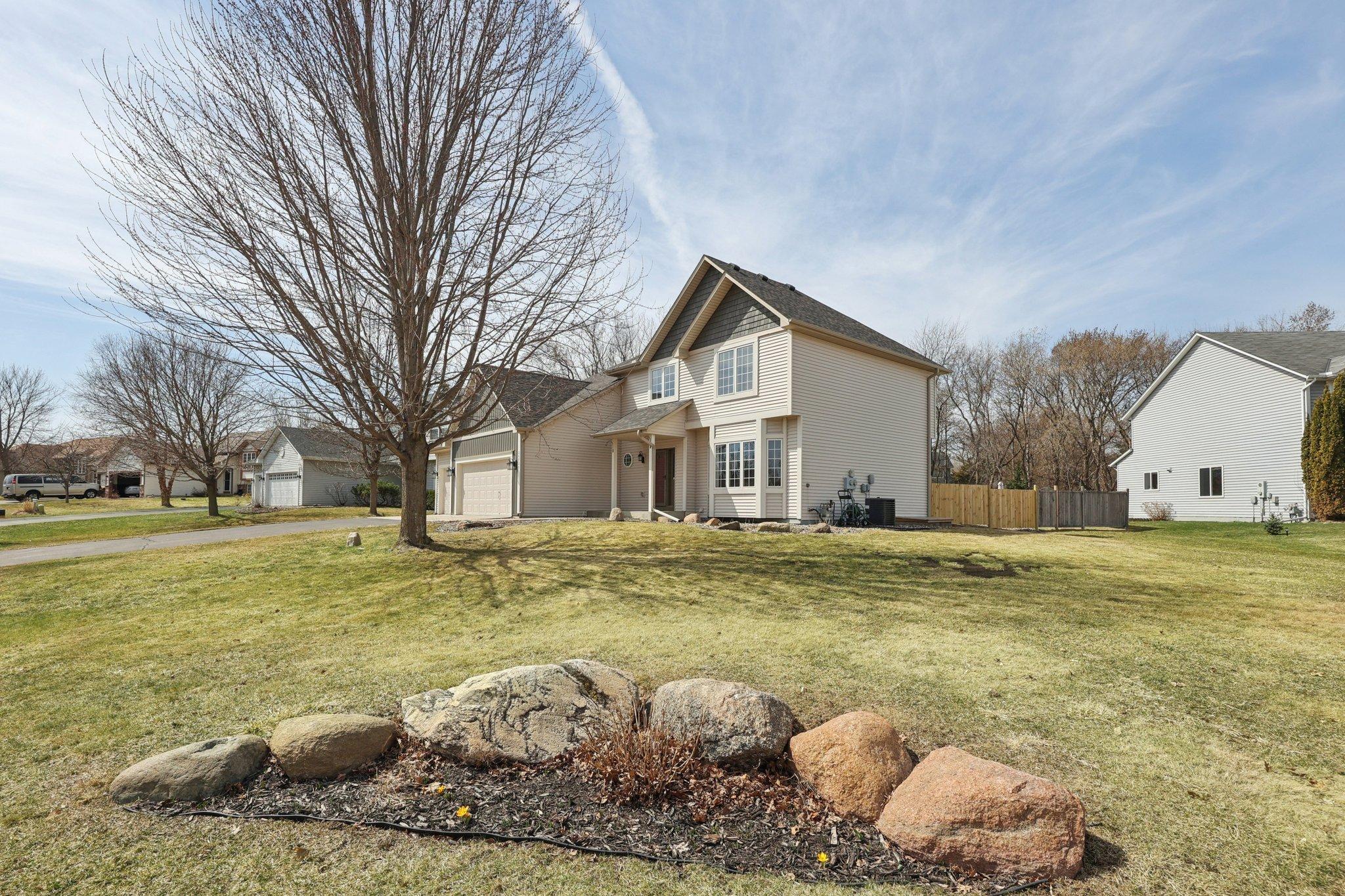 26726 Meadow Ridge Dr, Elko New Market, MN 55020
