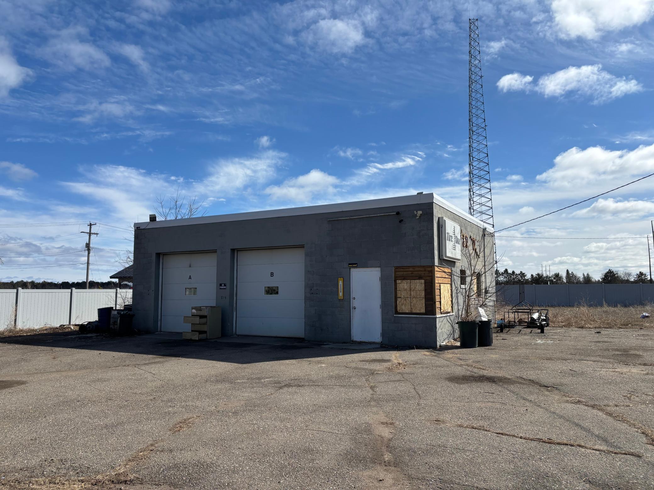 514 1st St NW, Cass Lake, MN 56633
