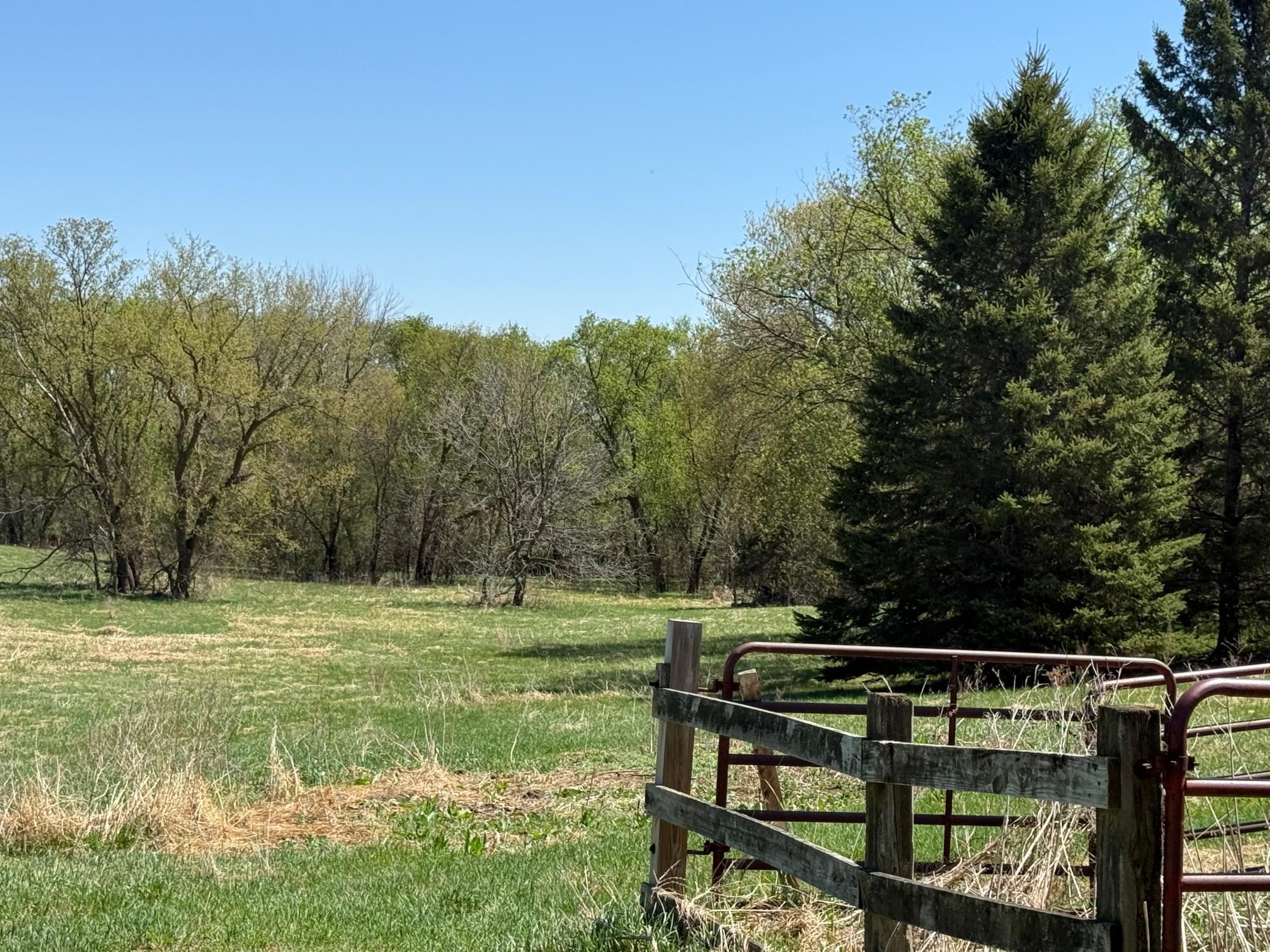 18880 Cedar Ave, Farmington, MN 55024