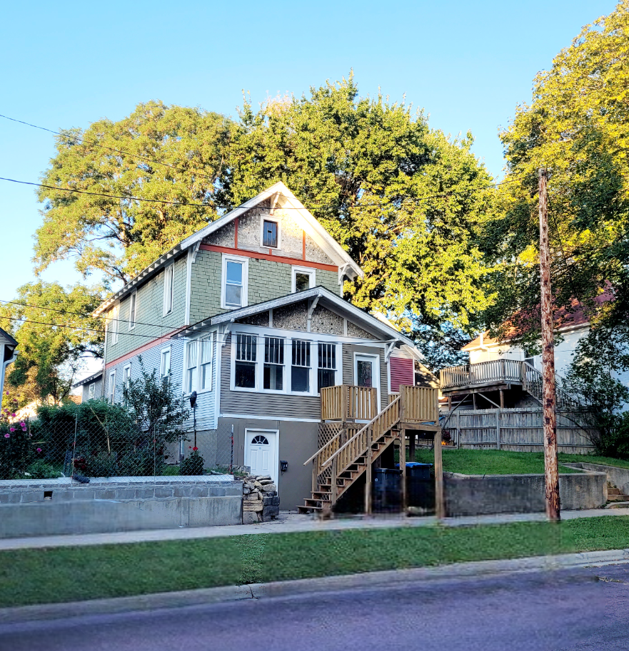 322 E Vine St, Mankato, MN 56001
