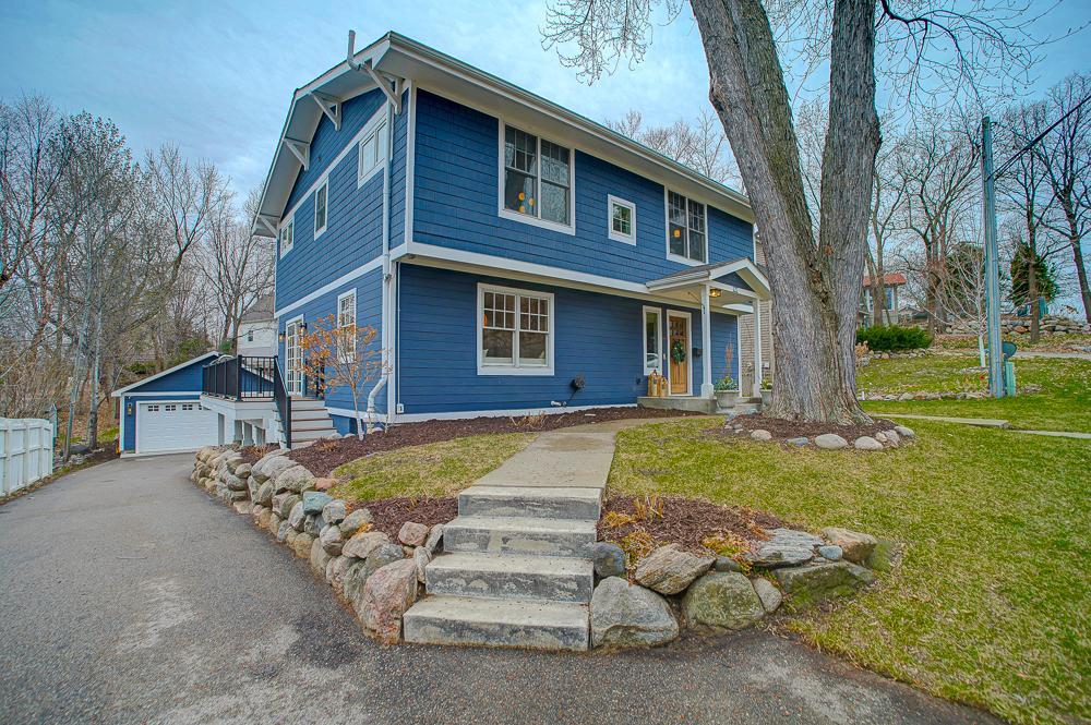 121 Courtland St, Excelsior, MN 55331